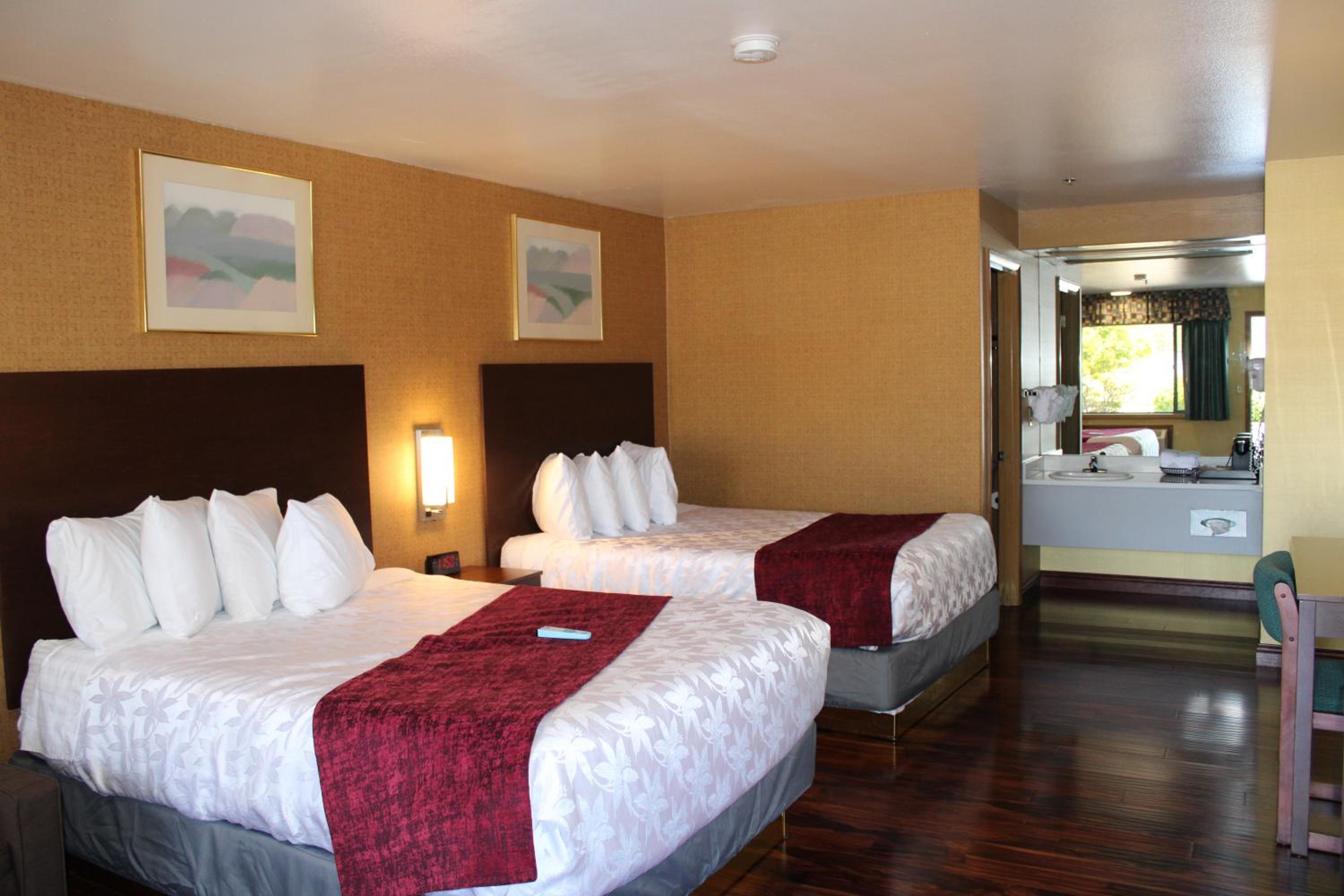 Phoenix Vacations - Americas Best Value Inn - Phoenix / Ashland - Property Image 29