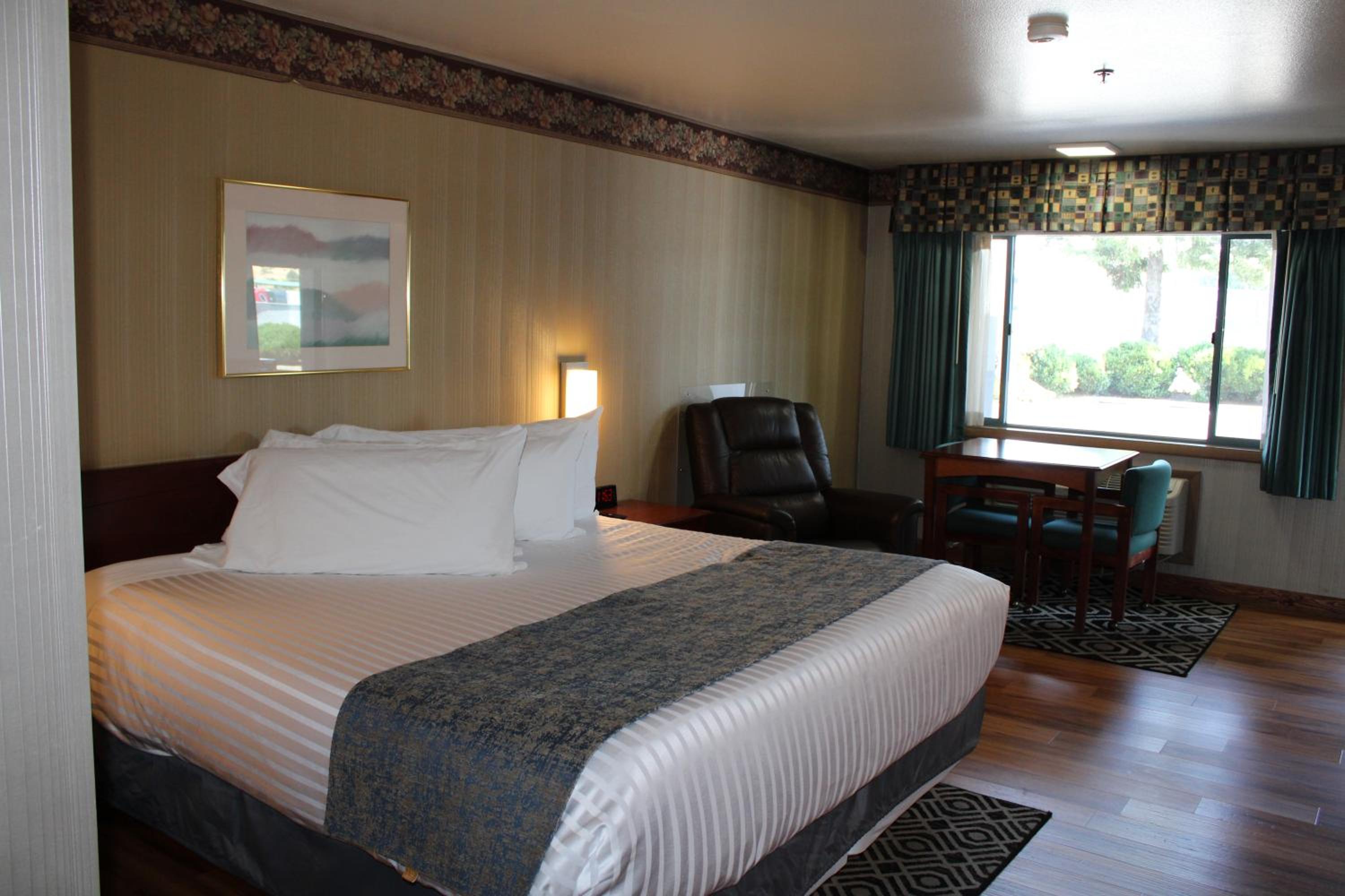 Phoenix Vacations - Americas Best Value Inn - Phoenix / Ashland - Property Image 26