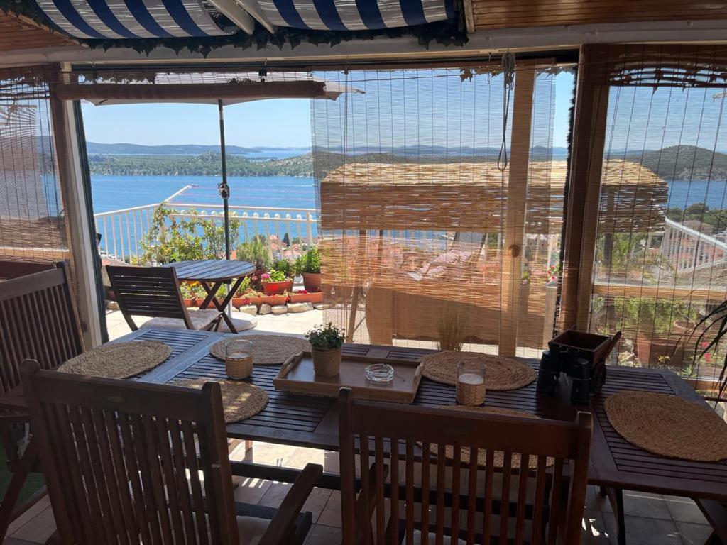 Hotel Apartment Summer - Image 1