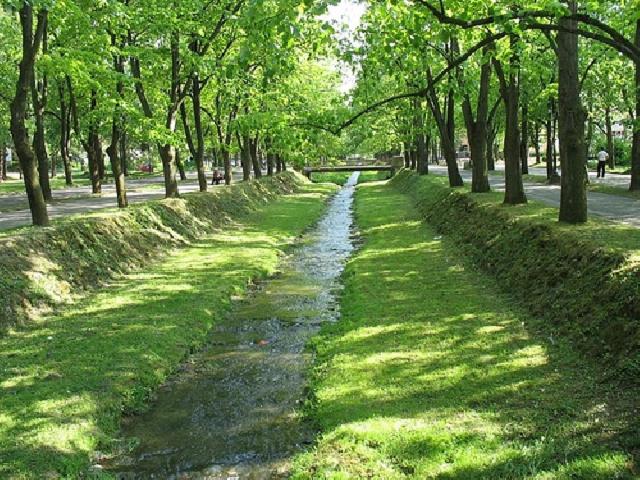 Vrnjačka Promenada - Pešačka zona - Baby friendly view 5