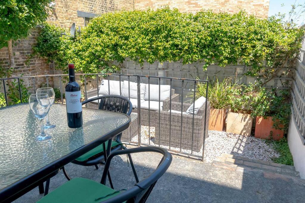 Elegant Family Townhouse-Conservation Area-Garden