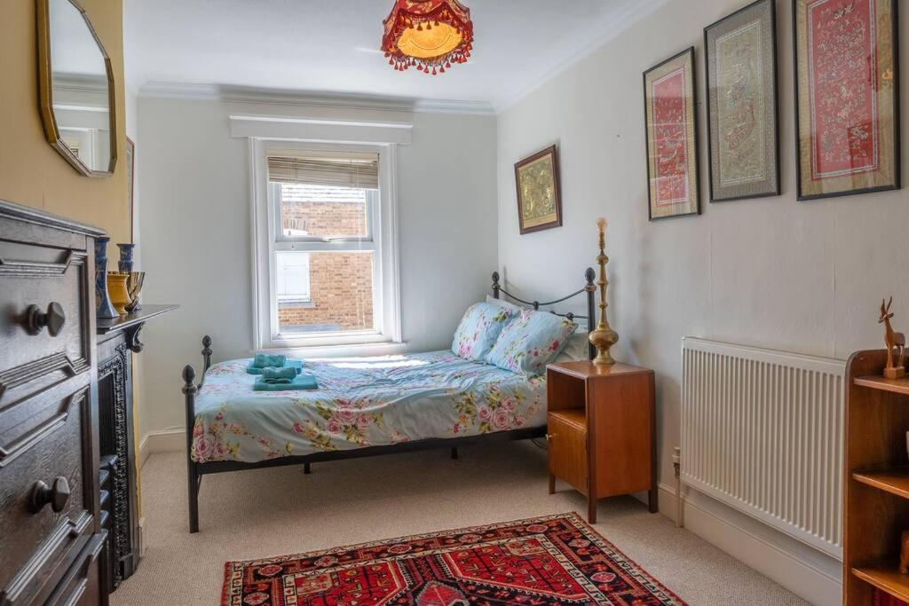 Elegant Family Townhouse-Conservation Area-Garden