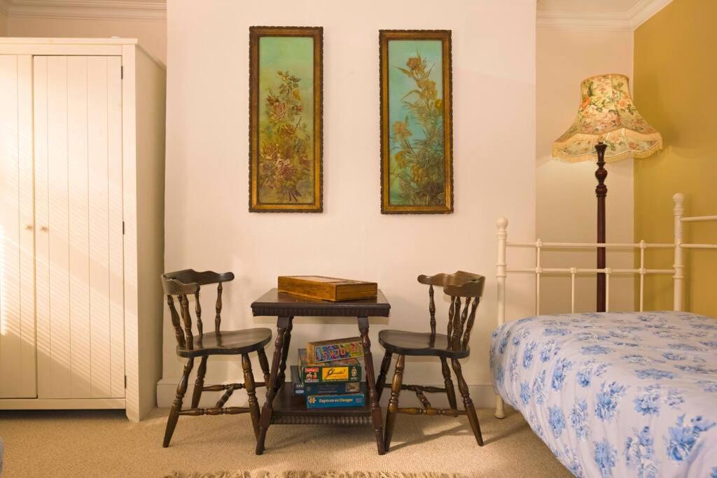 Elegant Family Townhouse-Conservation Area-Garden