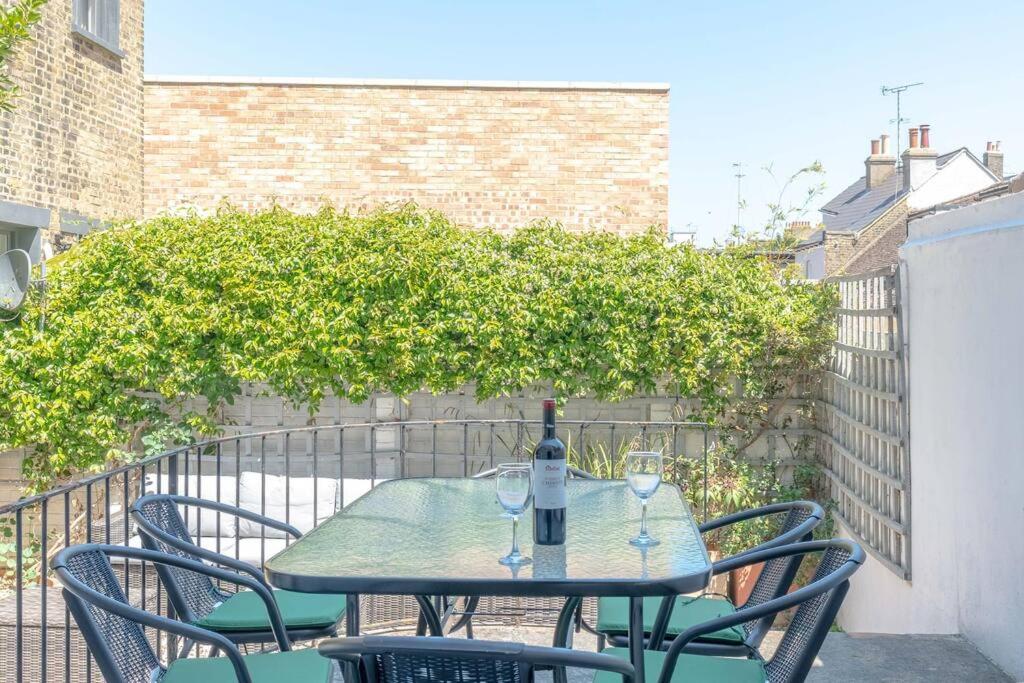Elegant Family Townhouse-Conservation Area-Garden