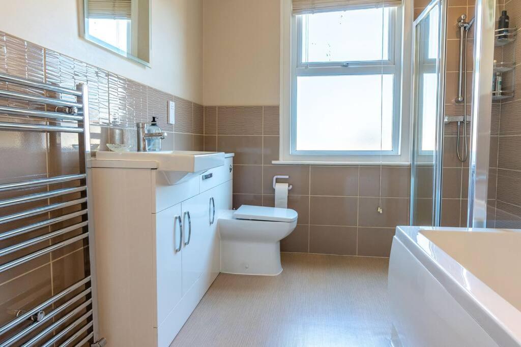 Elegant Family Townhouse-Conservation Area-Garden