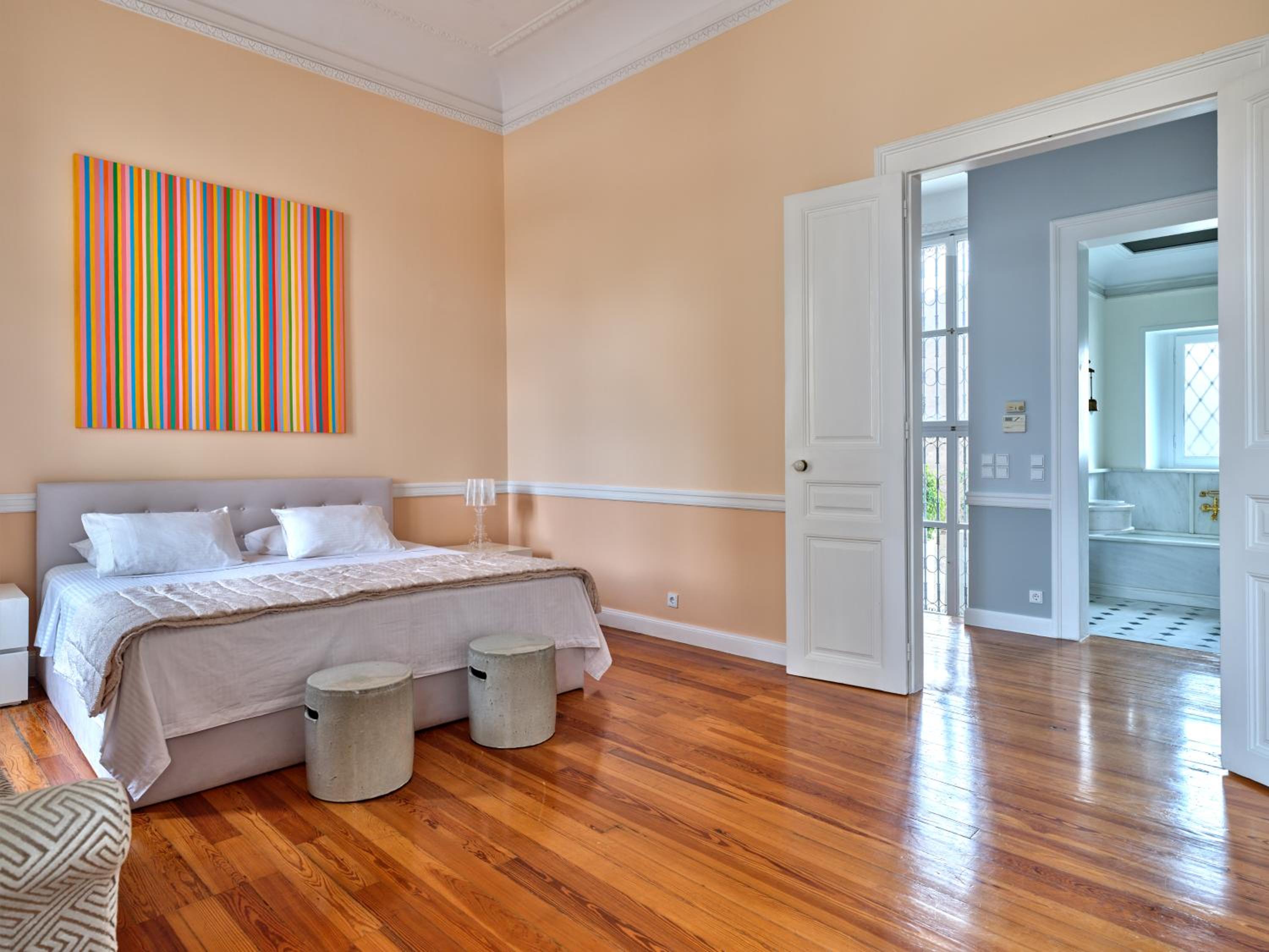 The White House in Plaka by JJ Hospitality