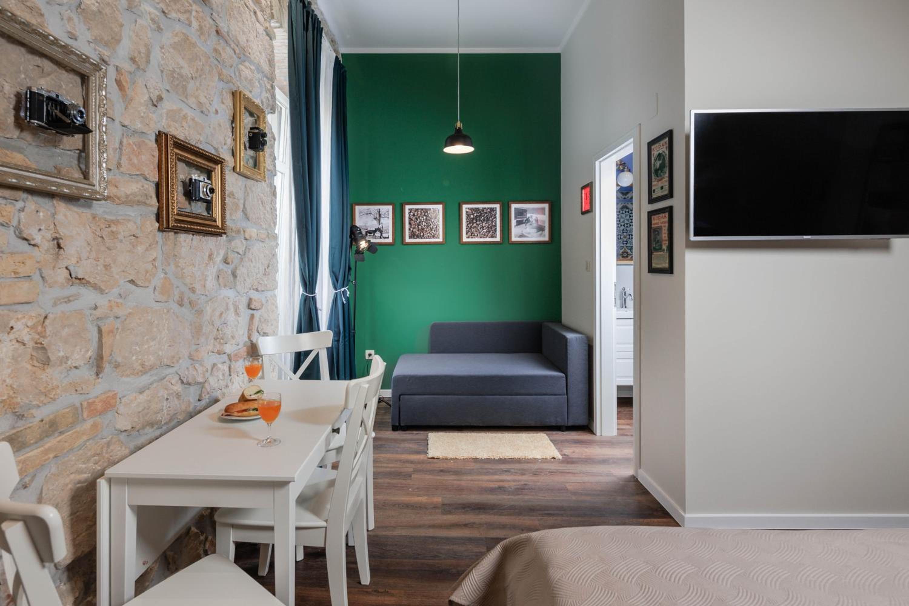 Photel Apartments