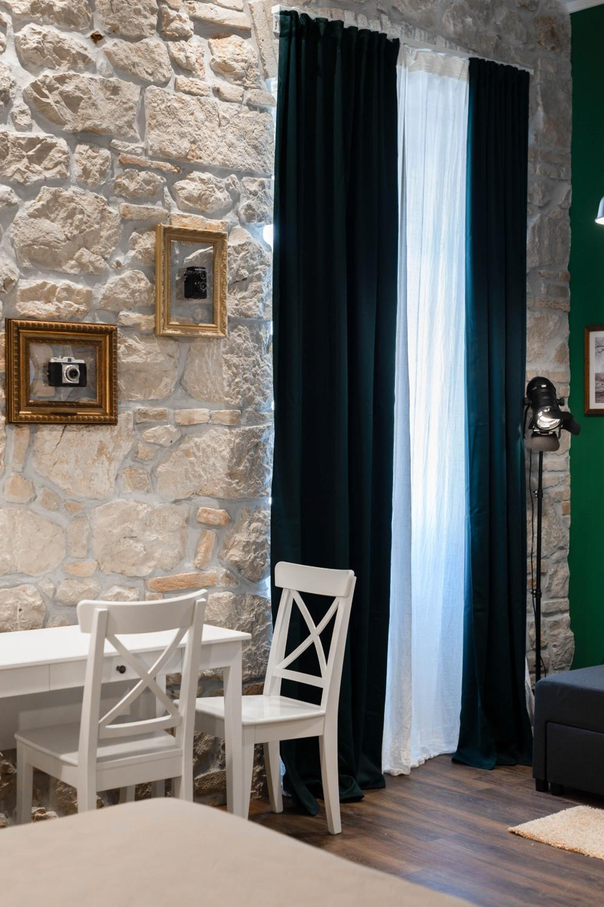 Photel Apartments