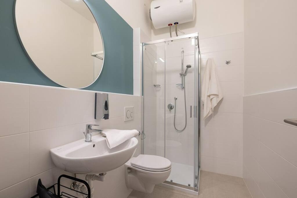 Mia Rooms - Room with Private Bath Bolzano Center01 photo 5