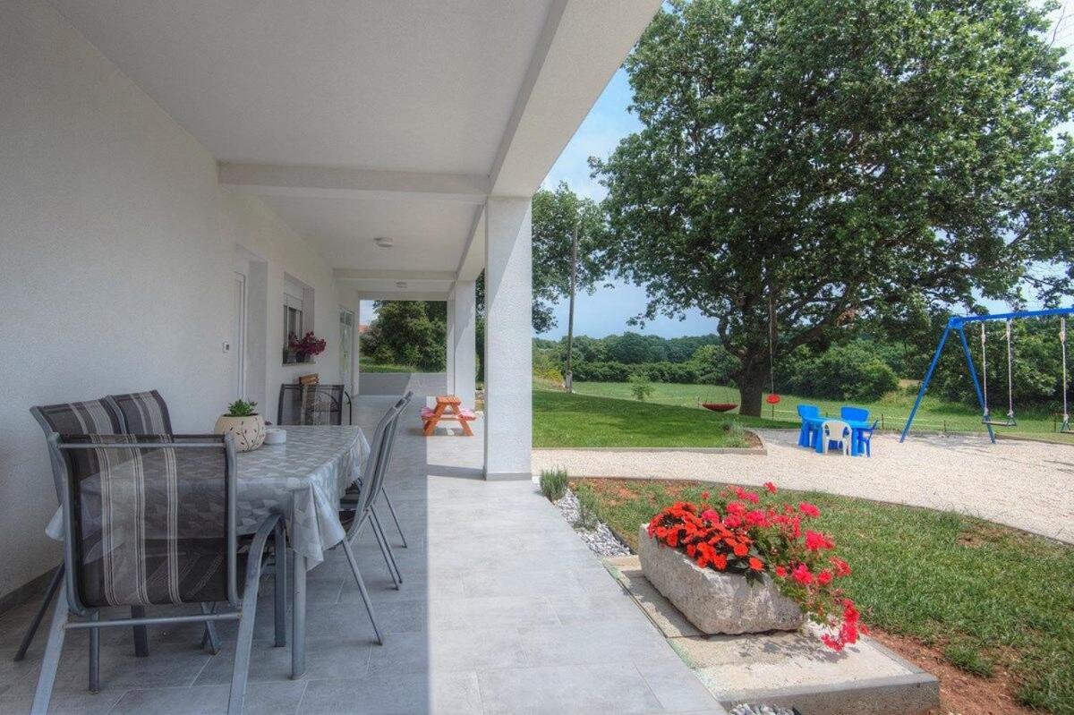 Apartment Vala