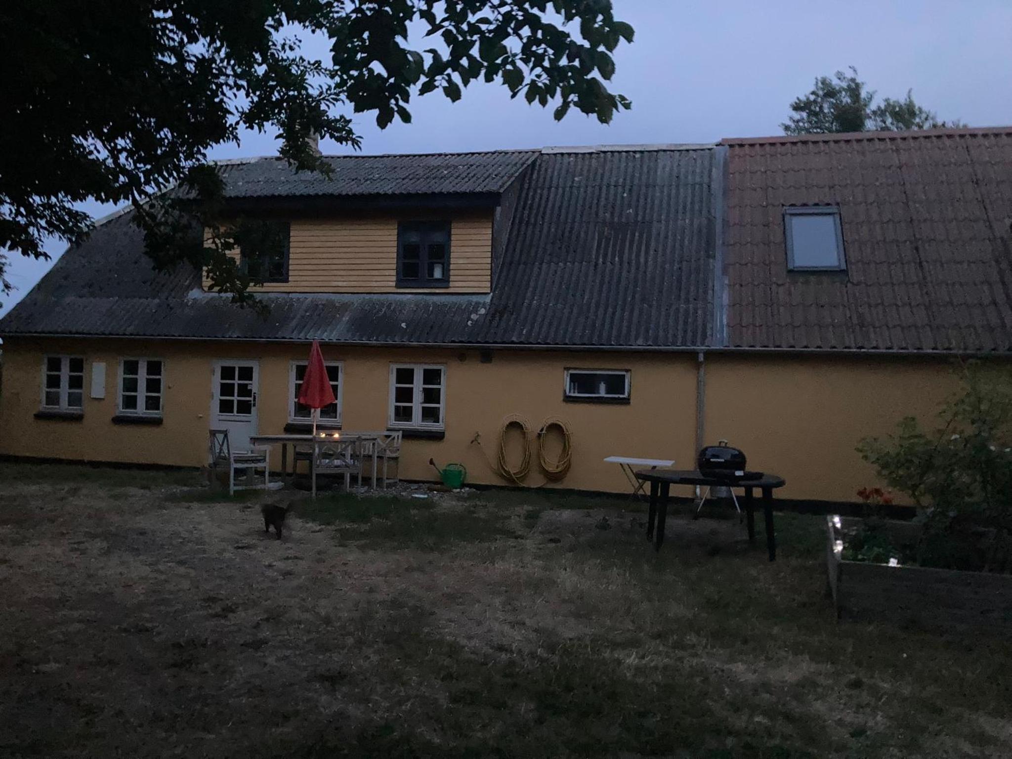 Photo 47