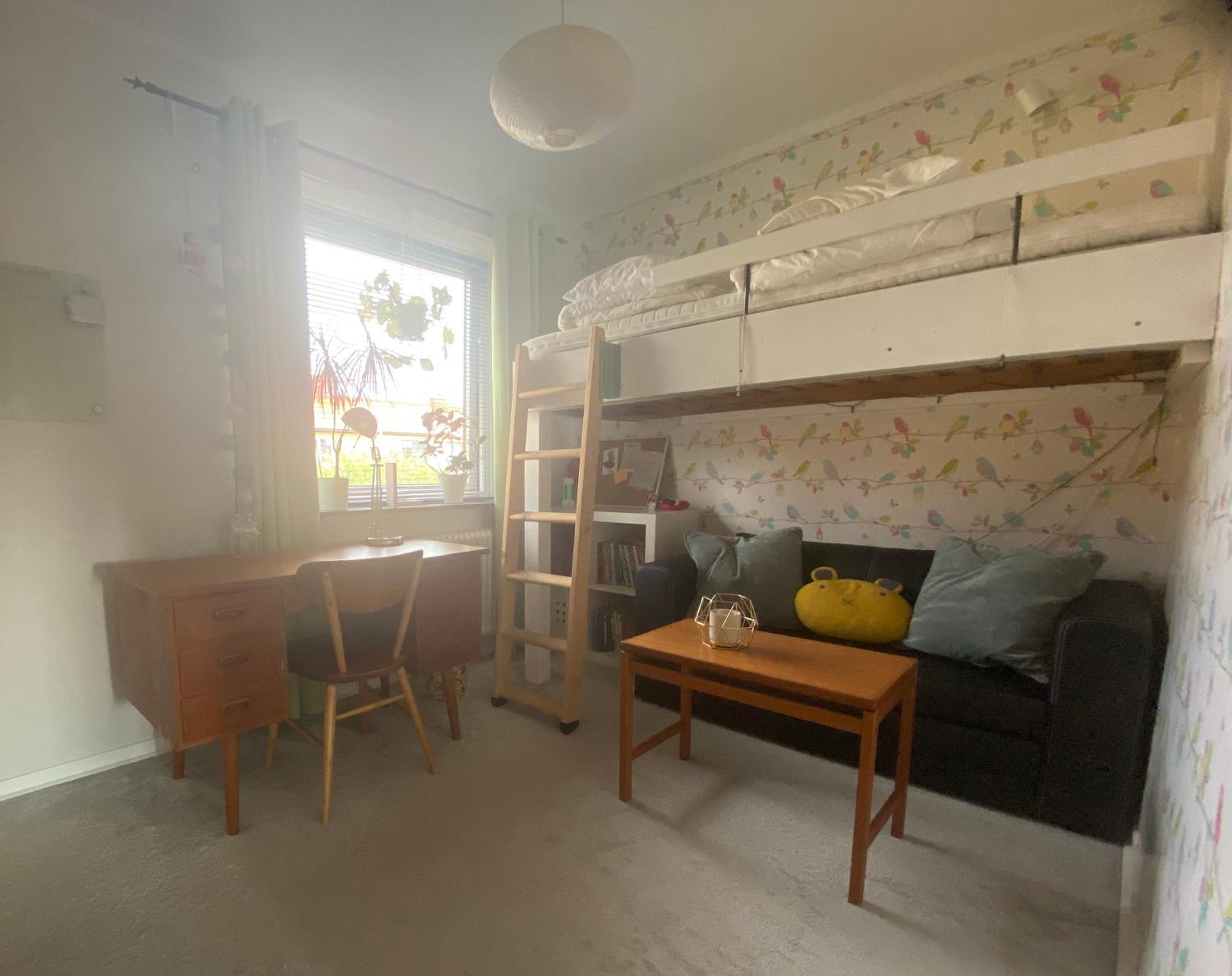 The Yellow Townhouse