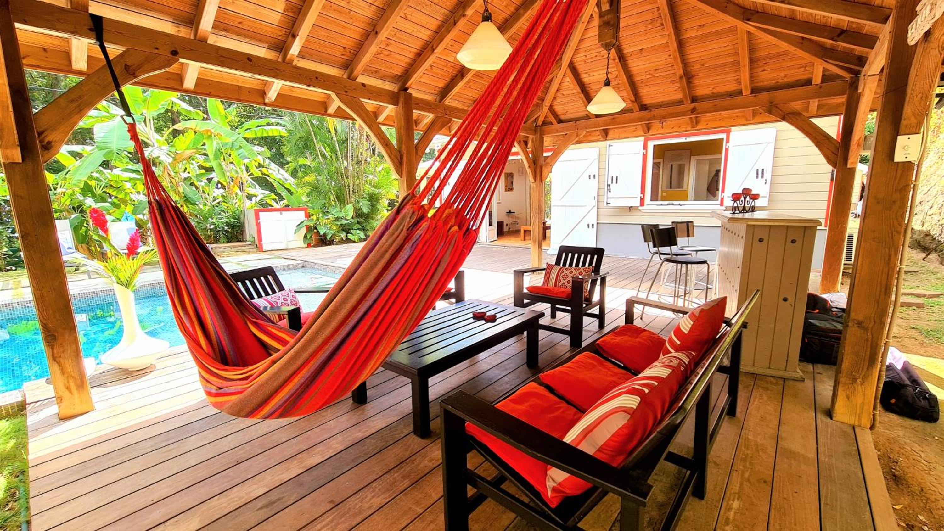 Villa Émeraude - Superbe Villa Créole, accès direct Plage du Diamant, Magnifique piscine view 2