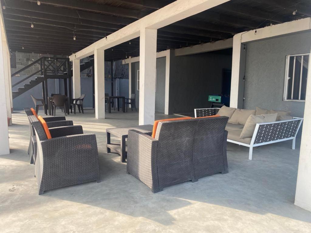 Illashe Private Beach House (4 x En-suite Rooms)