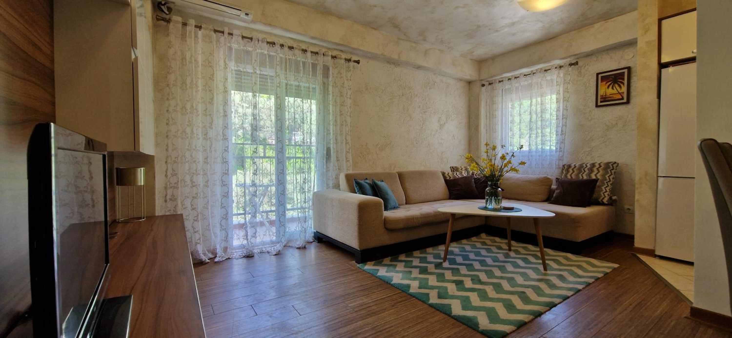 One Bedroom Apartment Petrovac
