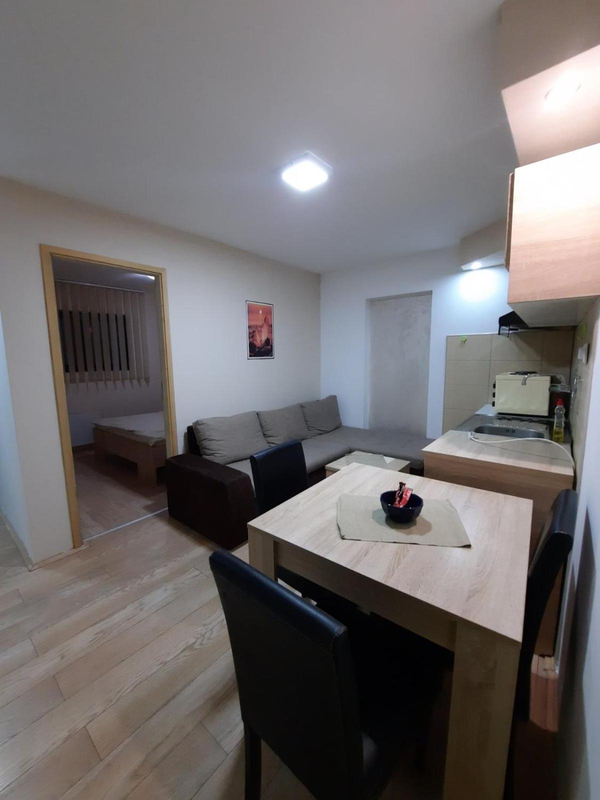 Apartmani Tvins view 3