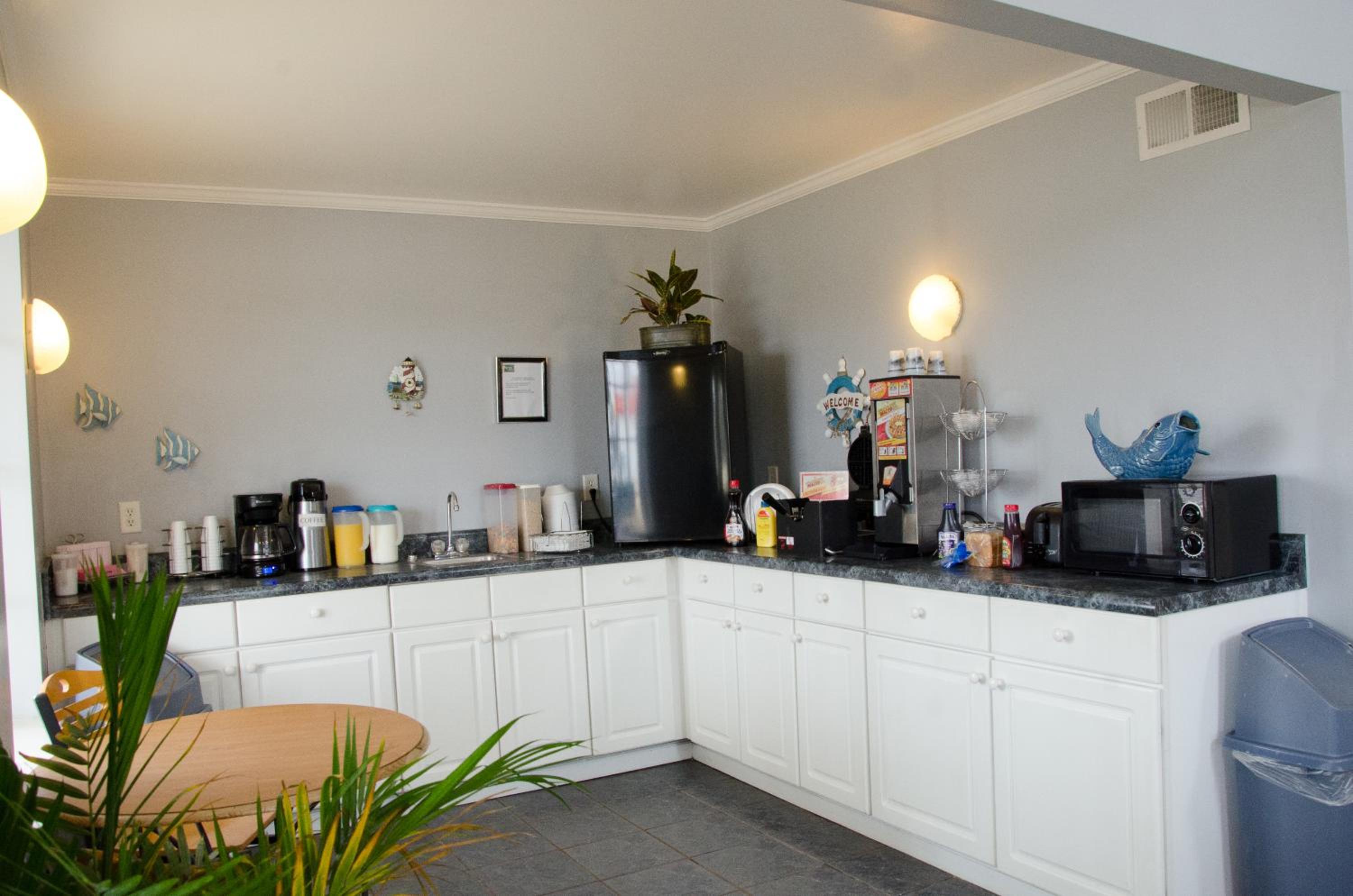 Key West Inn - Childersburg