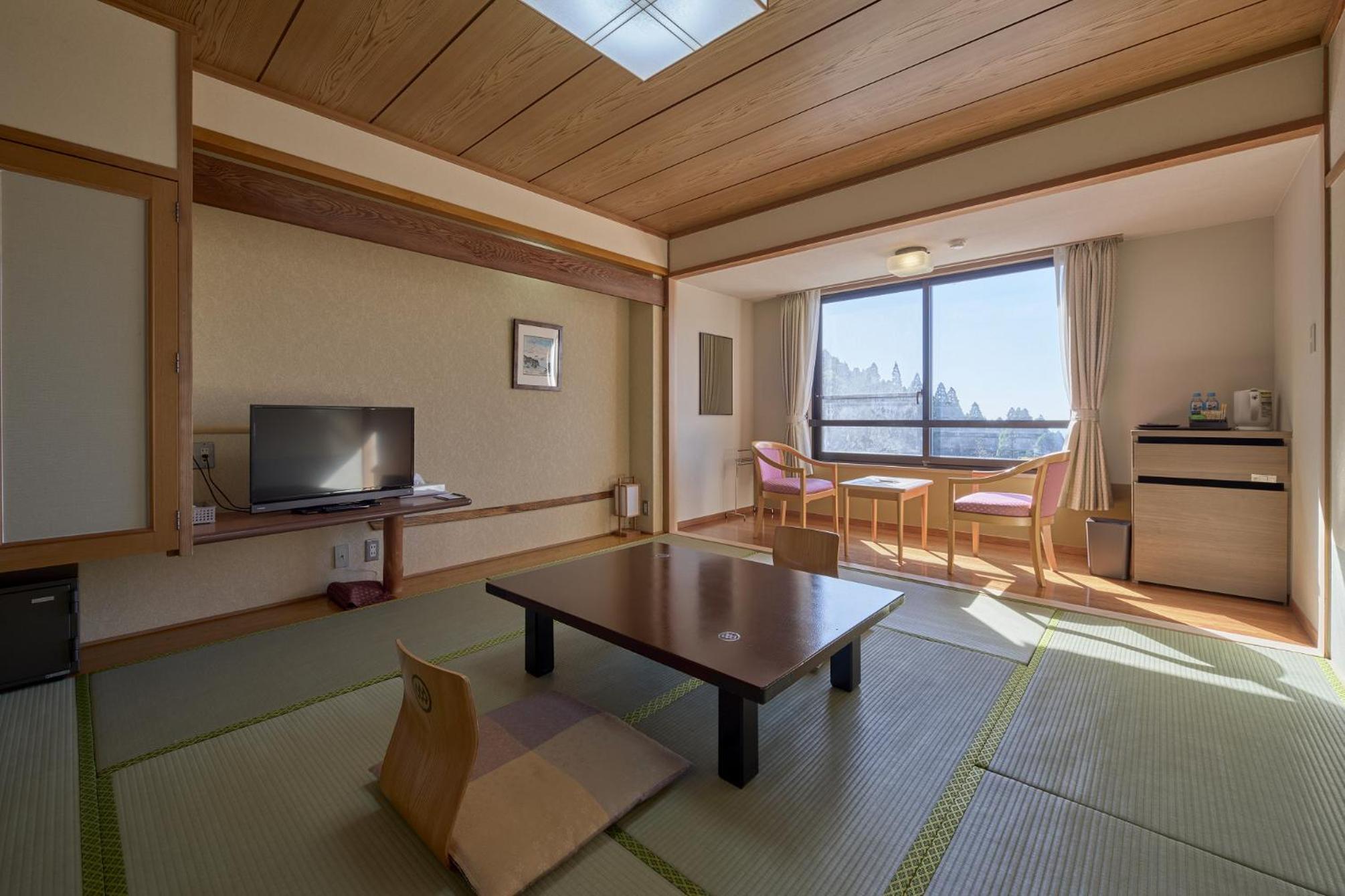 Kirishima Hotel