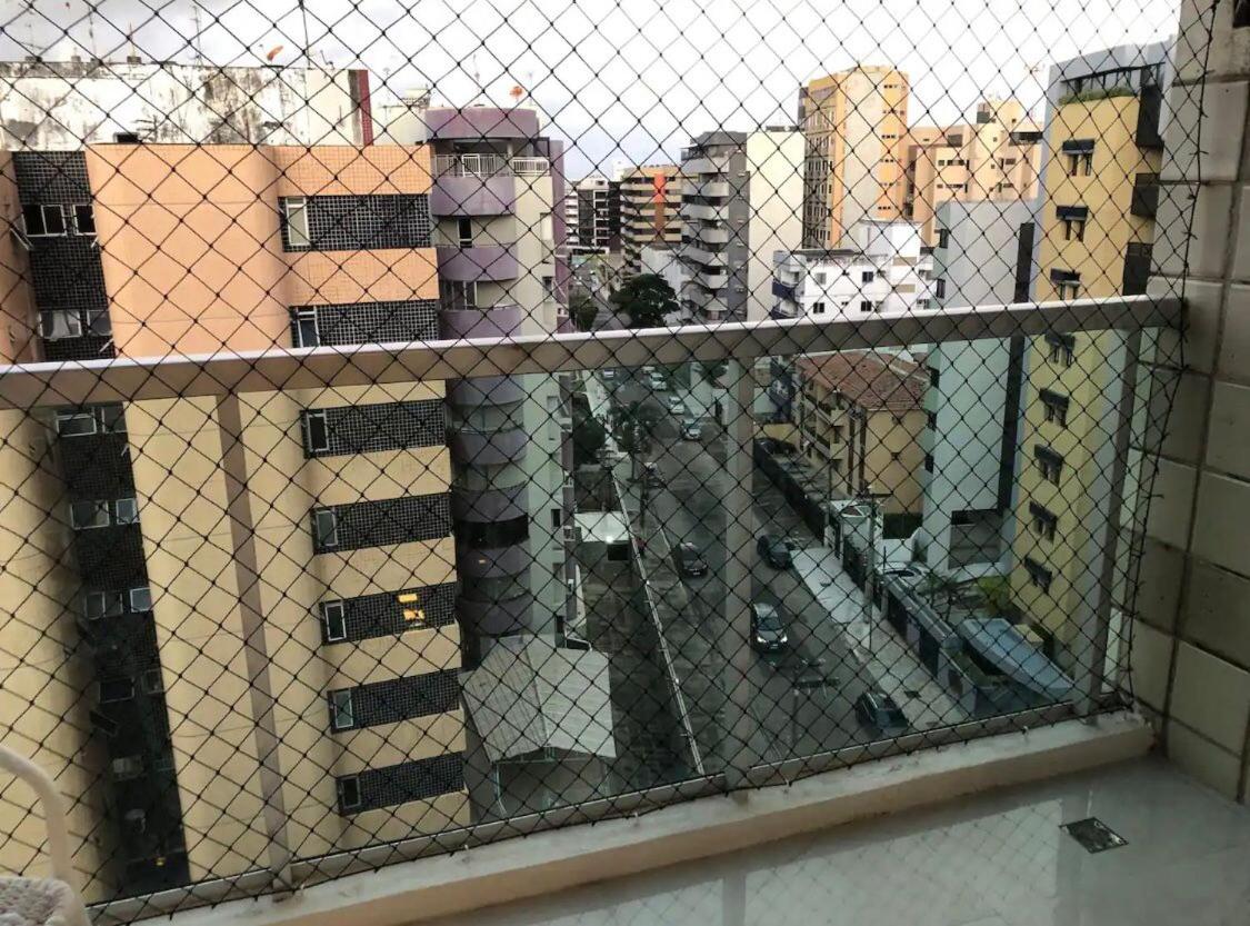 Exclusivo na praia de ponta verde próximo ao Maceió mar hotel - Apto 802