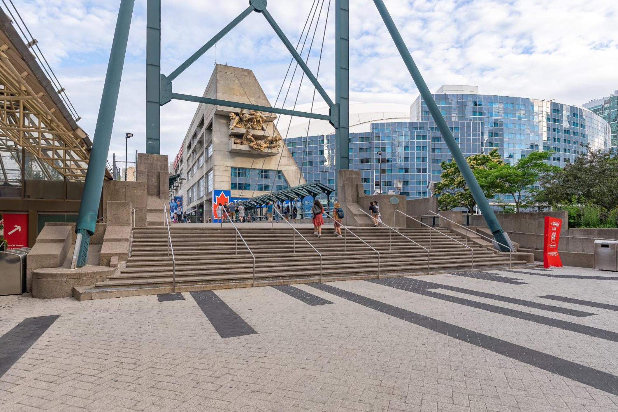 2BR 2BTH Apt-ROGERS CENTER-CN TOWER-FREE PARKING