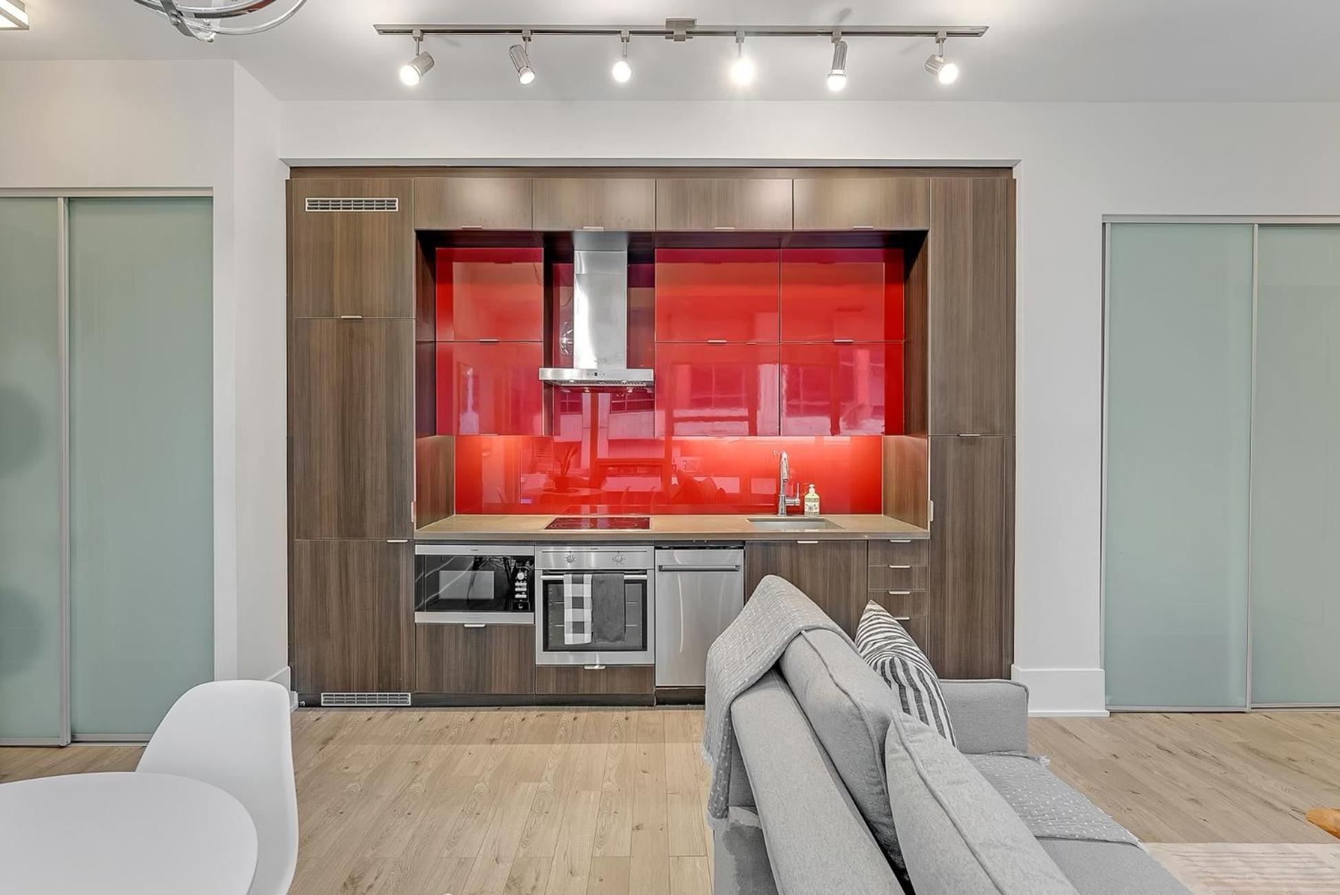 2BR 2BTH Apt-ROGERS CENTER-CN TOWER-FREE PARKING