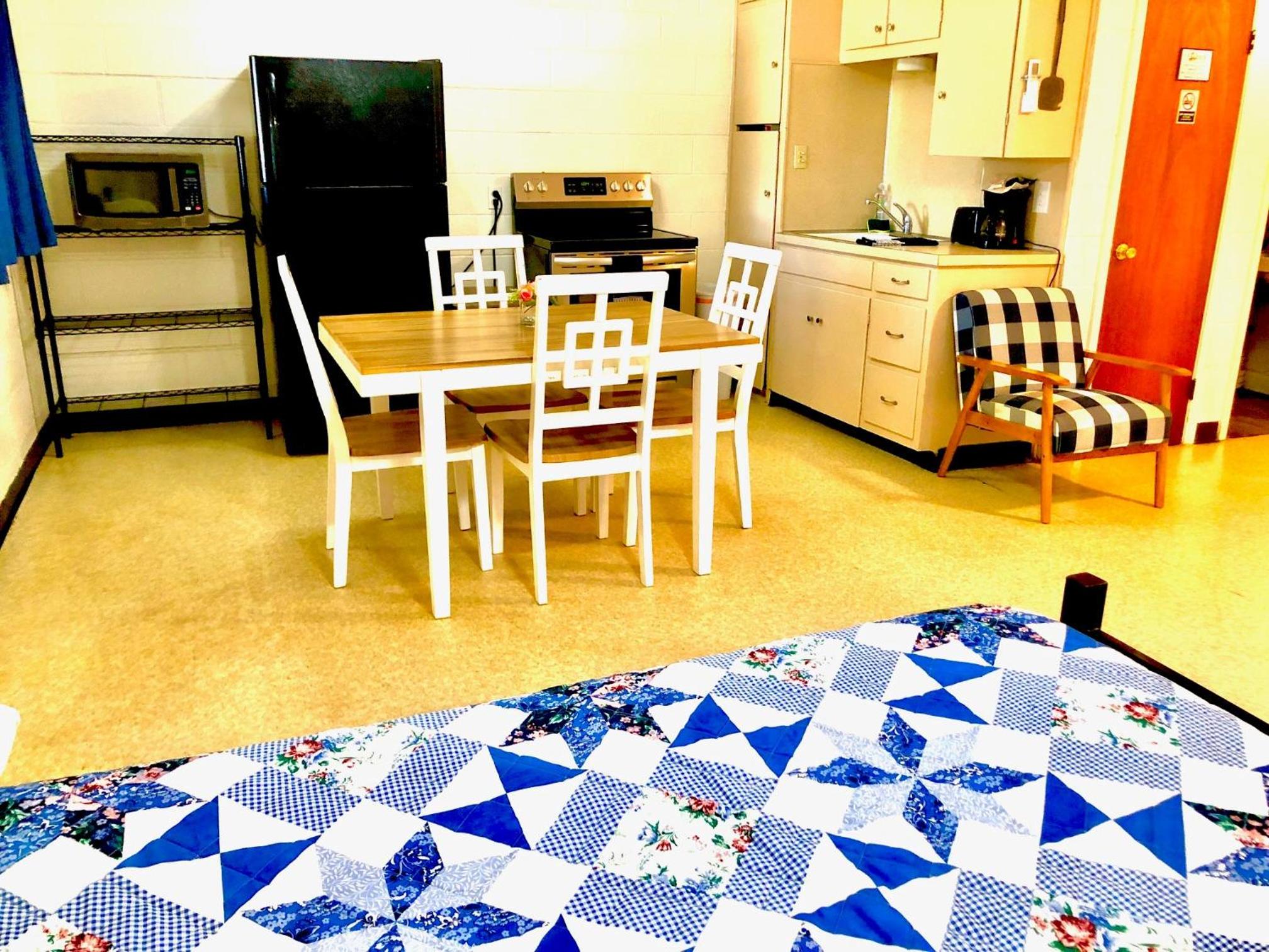 Oasis Lake Buchanan - Property Image 8