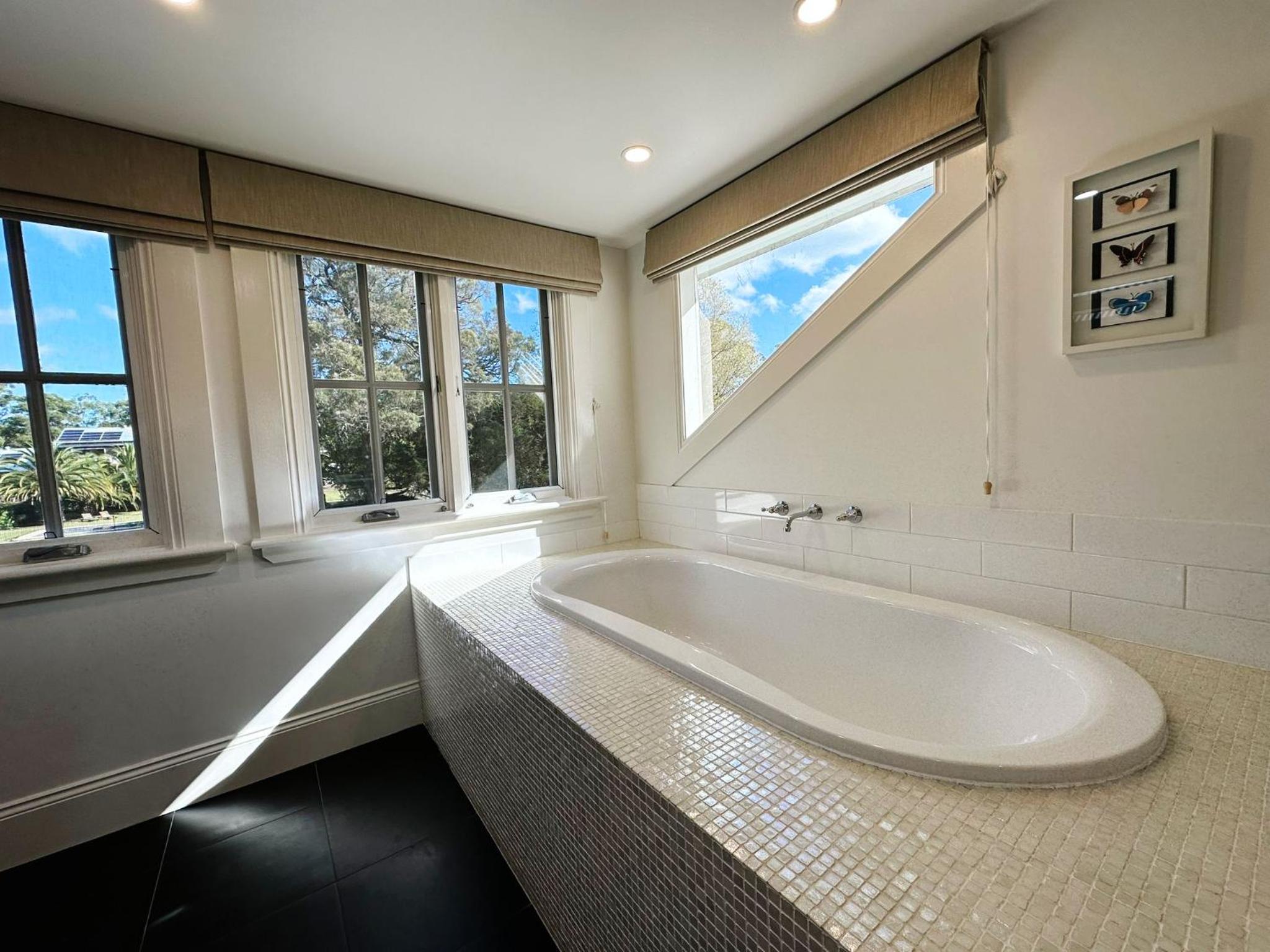 Kalinya Estate Platinum- Homestead, Lodge & Barn- up to 34 guests