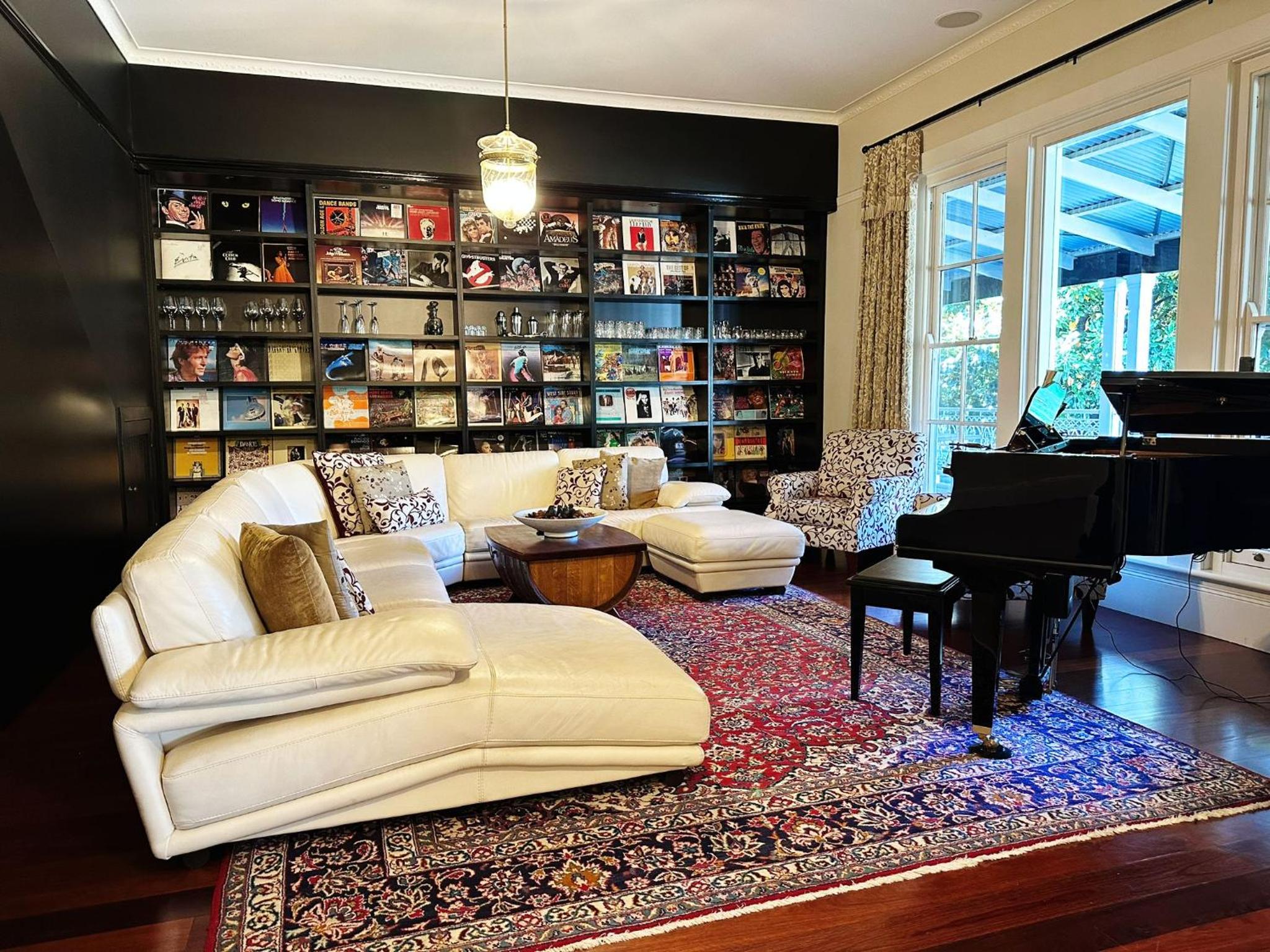 Kalinya Estate Platinum- Homestead, Lodge & Barn- up to 34 guests