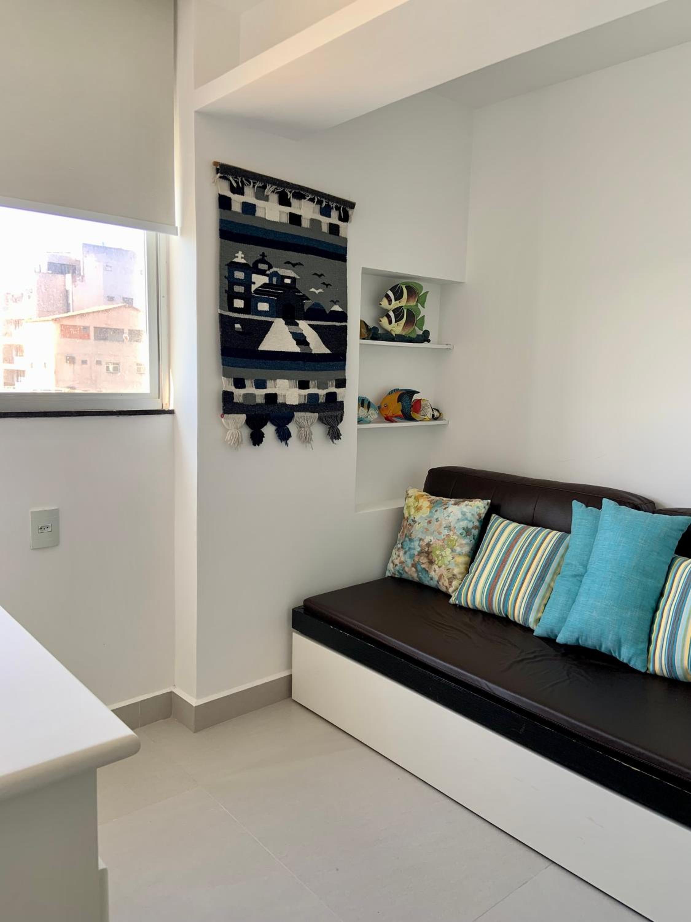 Apartamento vista do mar, pé na areia e águas tranquilas, no cento de Guarapari