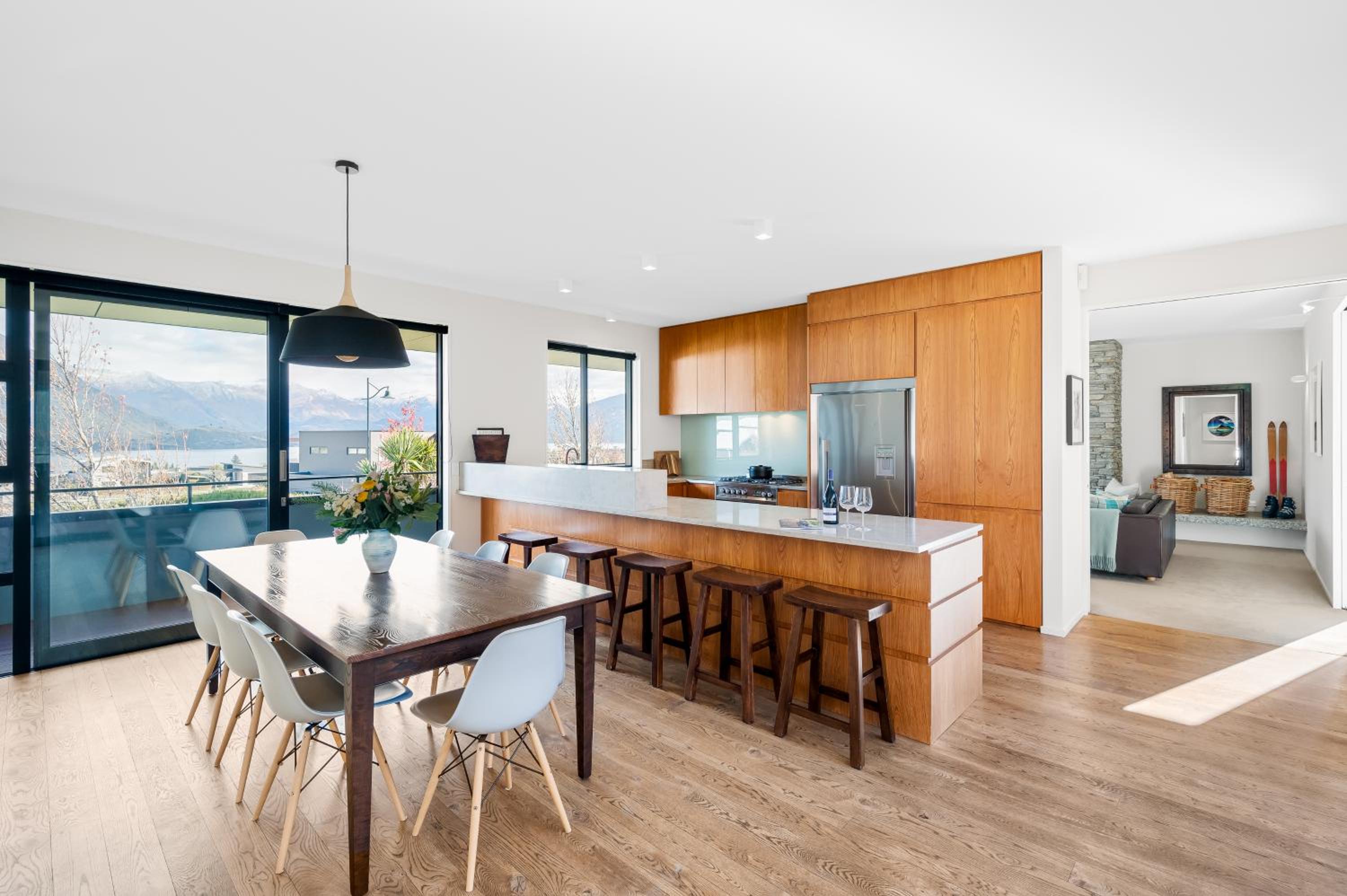 Cedar House by Sotheby's Luxury Rental Homes view 4