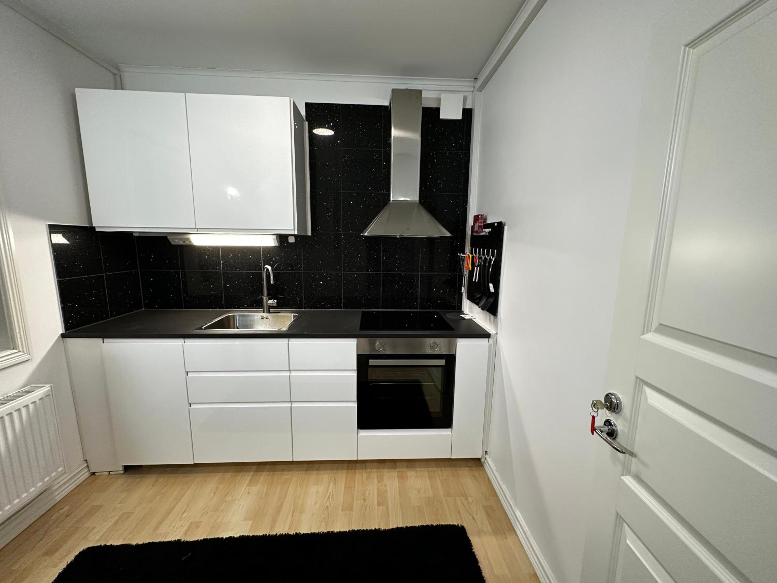 luxurious 2-room apartment in central Borås view 4