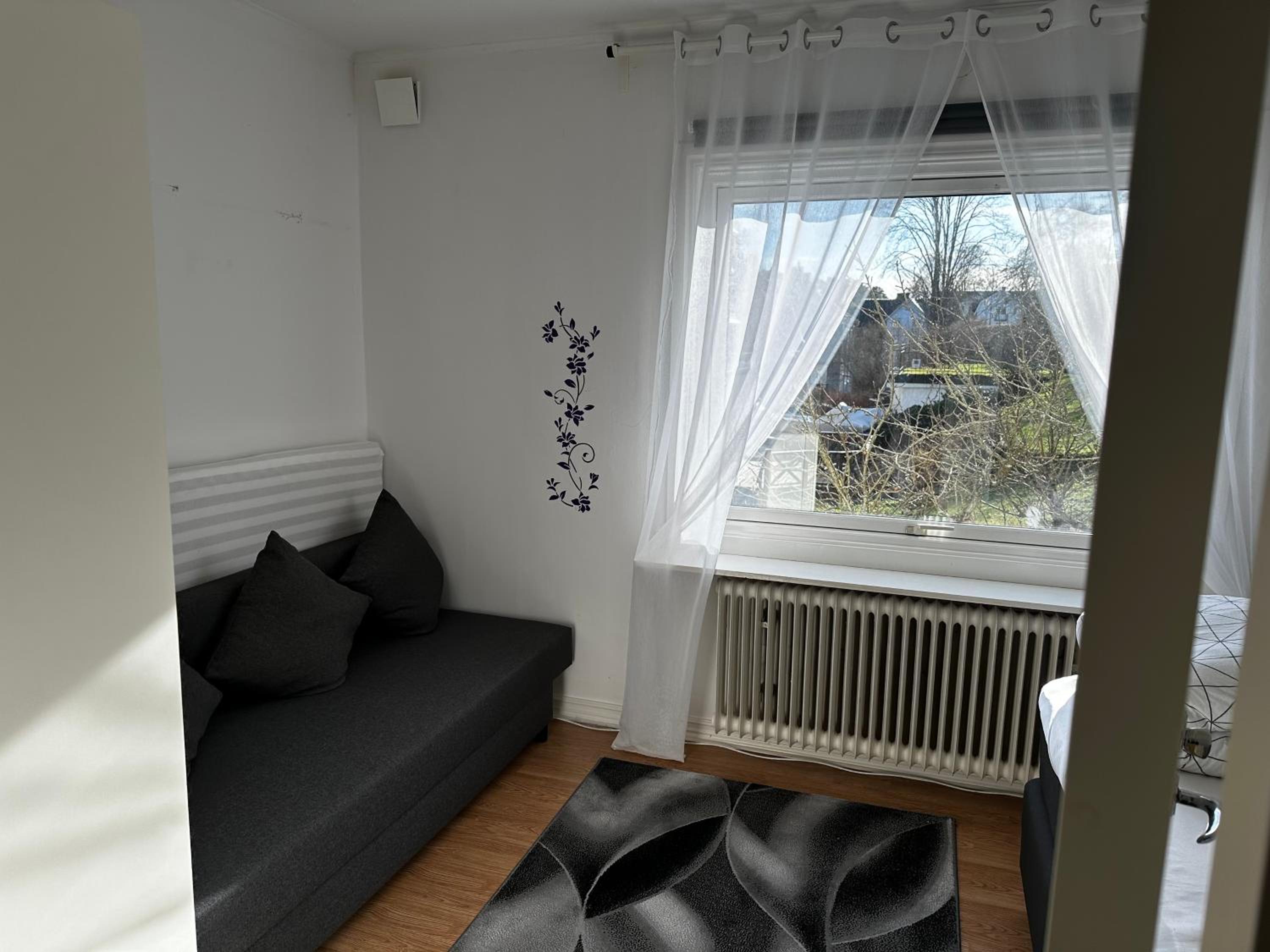 Photo 37