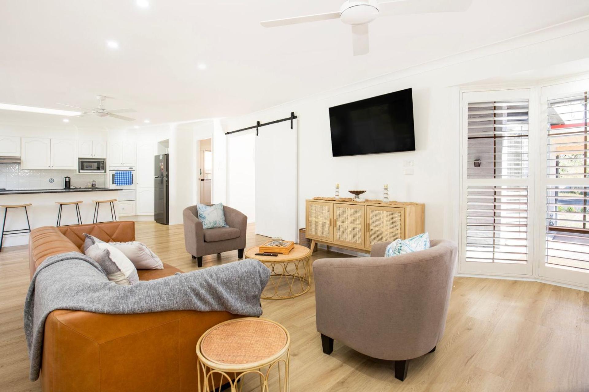 Seagrass Pet Friendly 10 Mins Walk to Beach