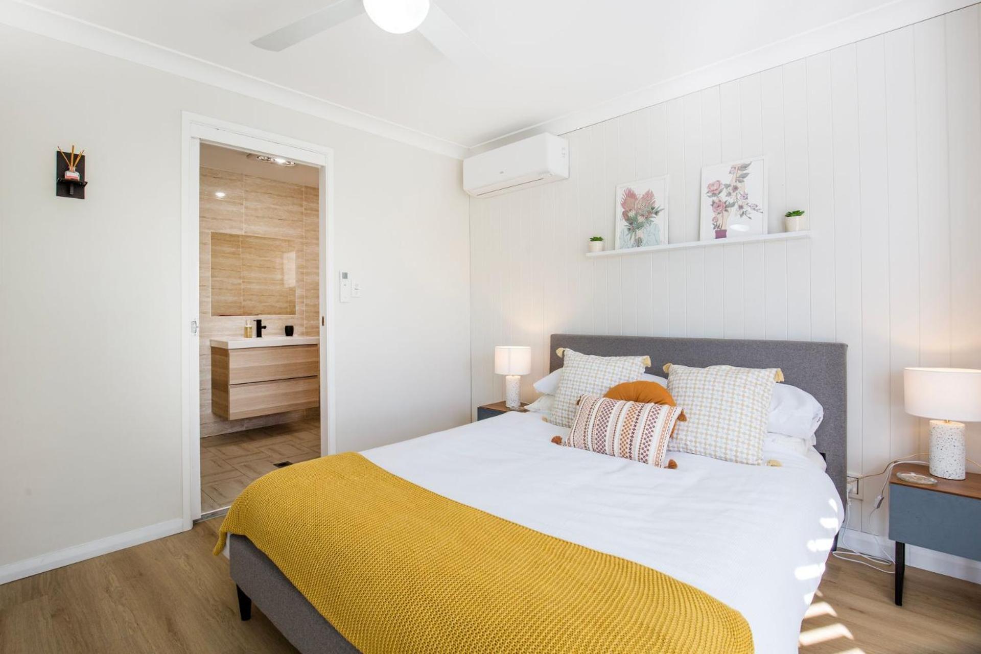 Seagrass Pet Friendly 10 Mins Walk to Beach