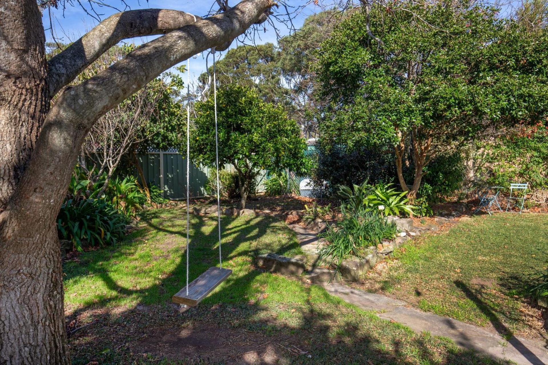 Seagrass Pet Friendly 10 Mins Walk to Beach
