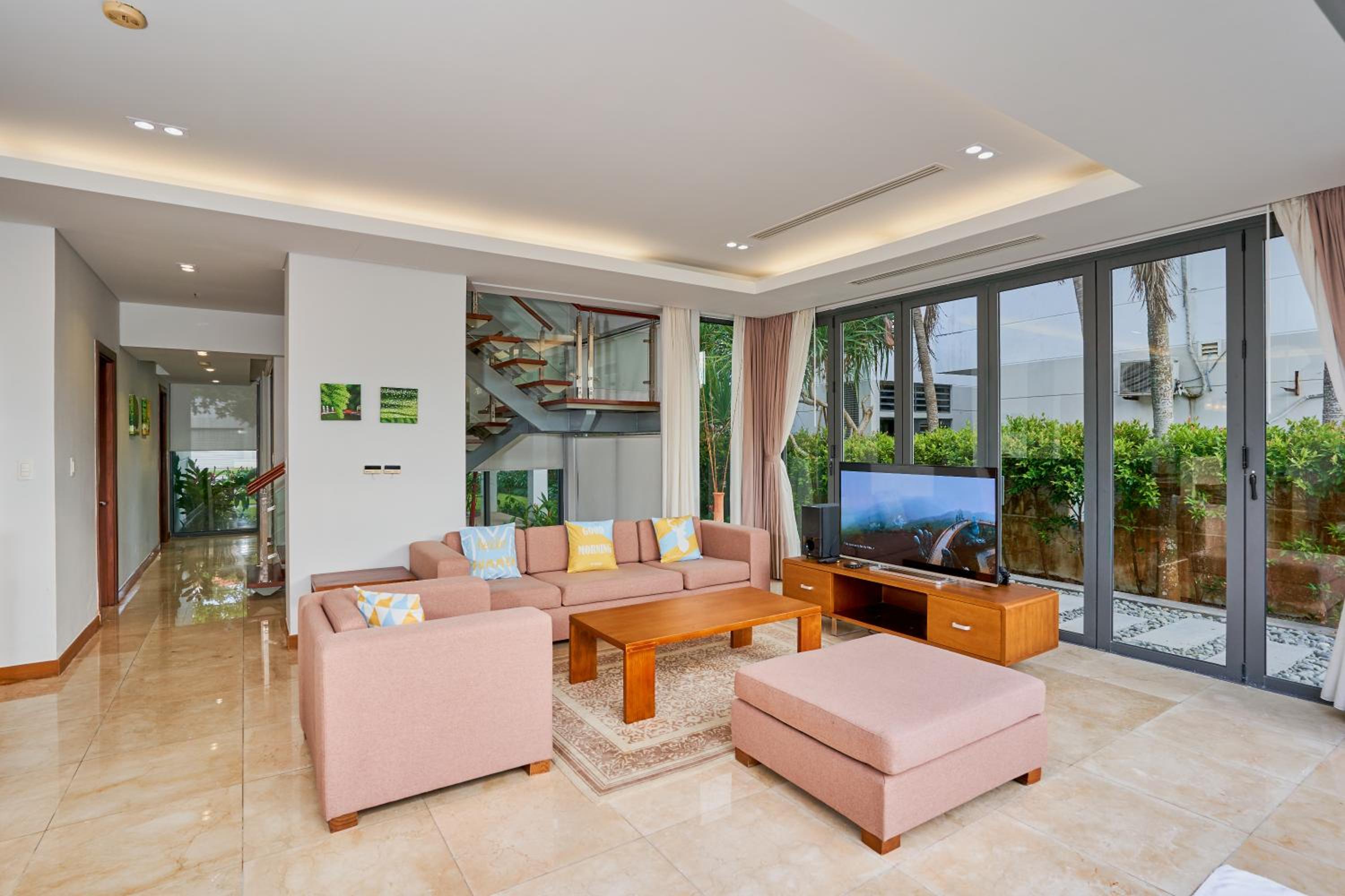 Ocean Sunny Villas Da Nang