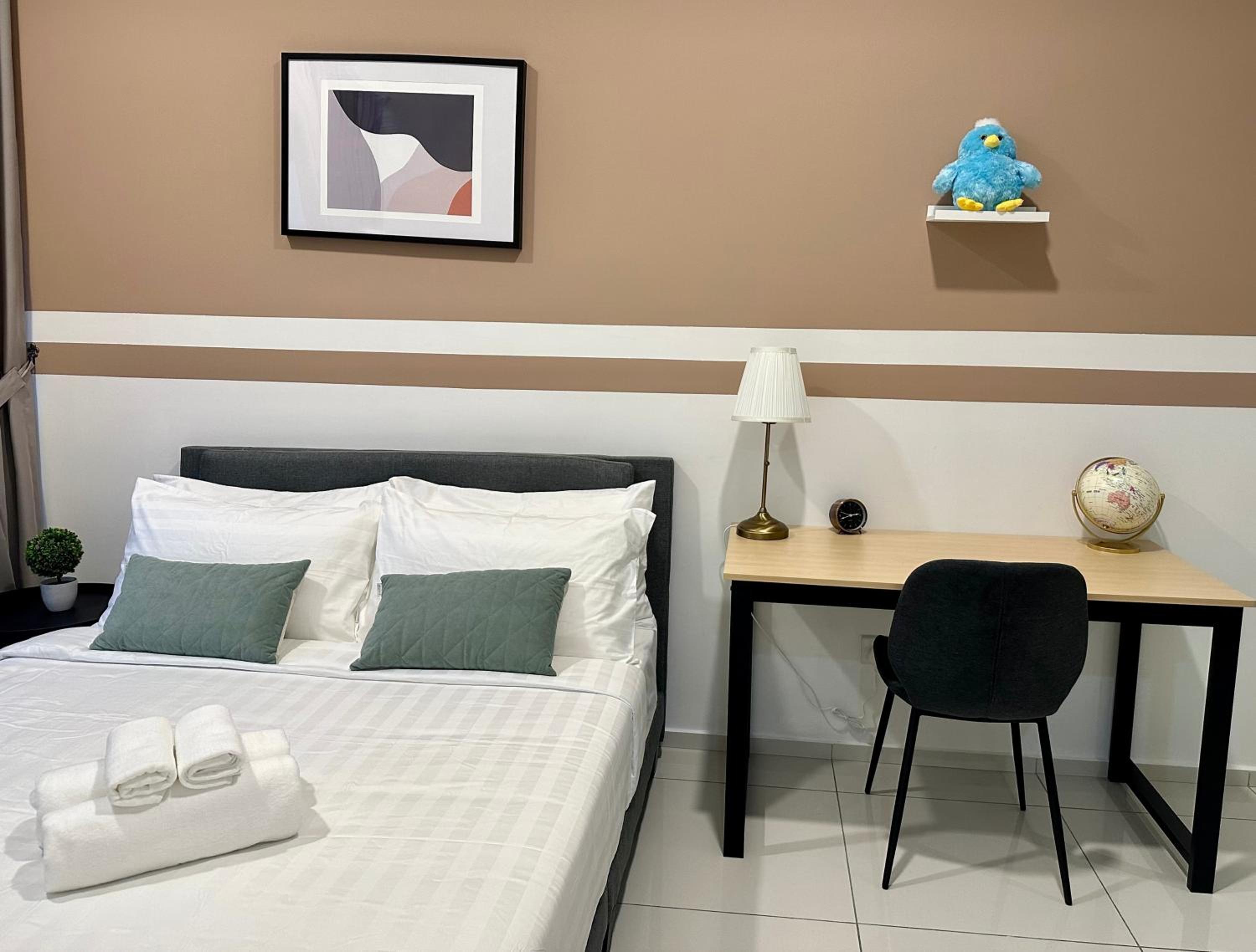 The Robertson 1R1B/High flr-cosy room/ Bukit-bint