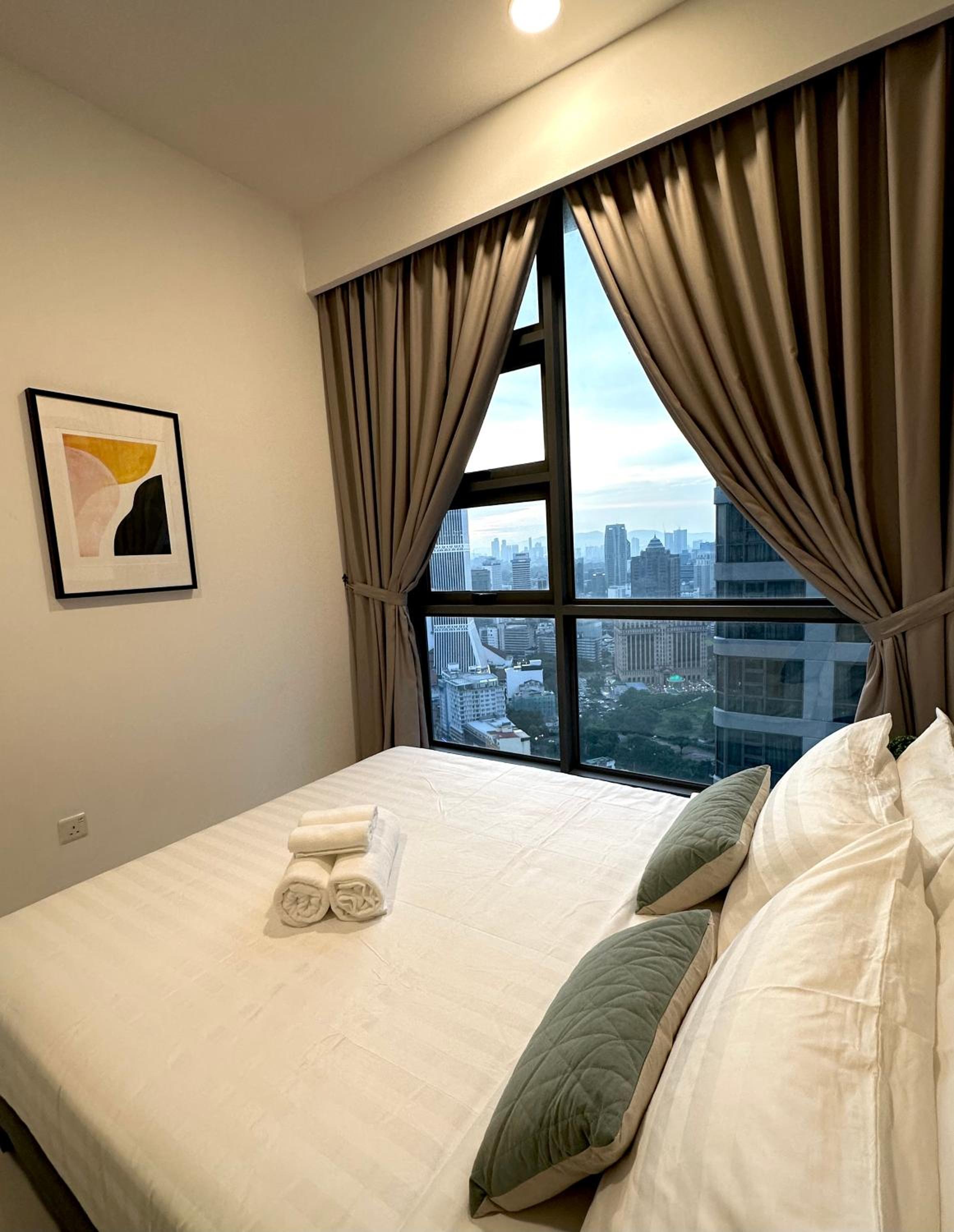 The Robertson 1R1B/High flr-cosy room/ Bukit-bint