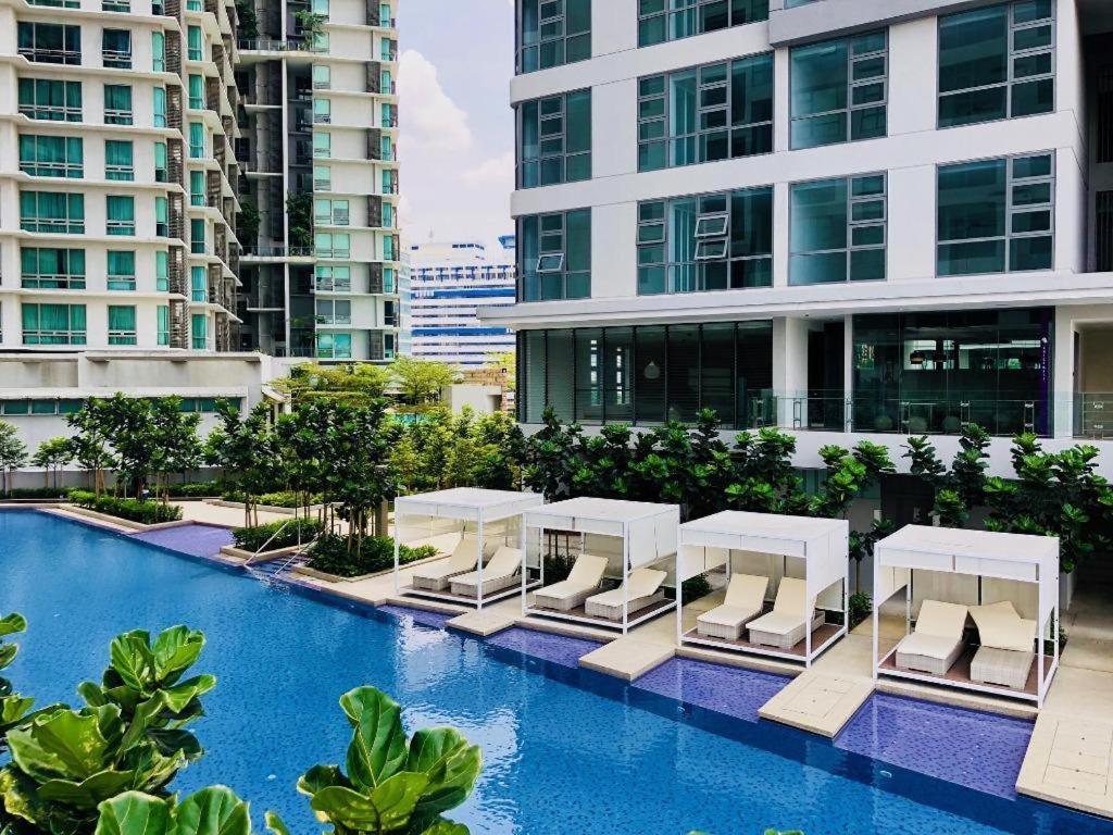 The Robertson 1R1B/High flr-cosy room/ Bukit-bint