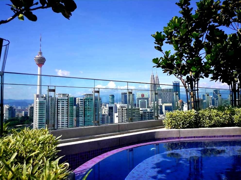 The Robertson 1R1B/High flr-cosy room/ Bukit-bint
