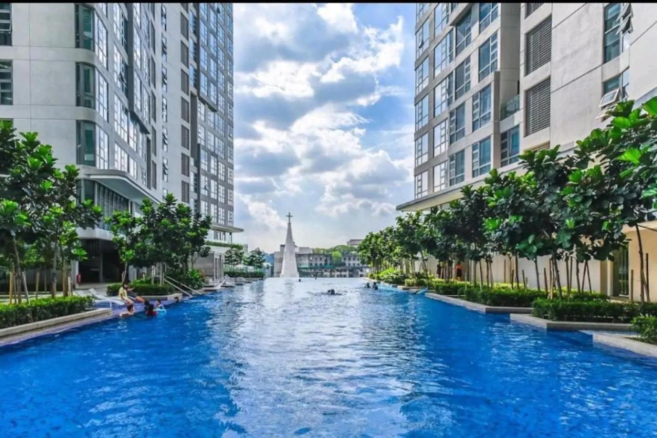 The Robertson 1R1B/High flr-cosy room/ Bukit-bint
