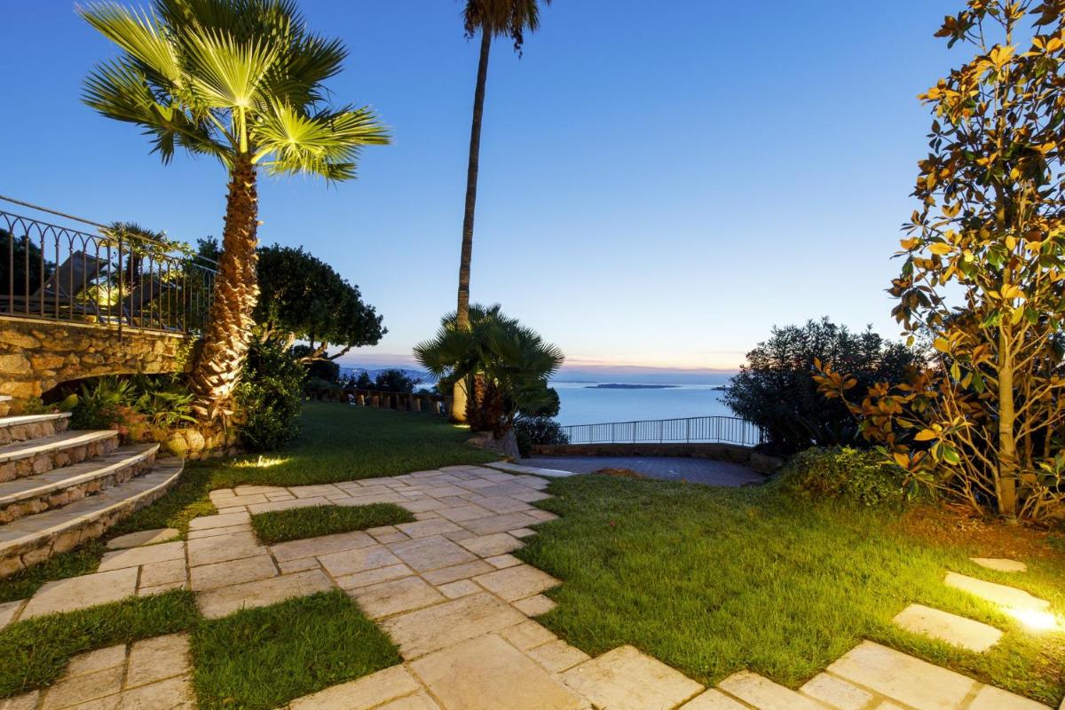 Magnificent villa with sea view in Théoule sur mer - by feelluxuryholidays