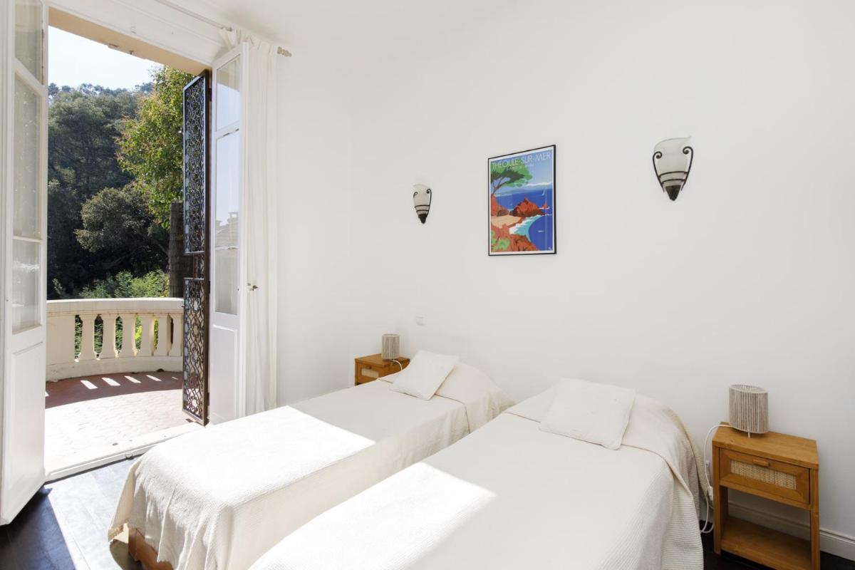 Magnificent villa with sea view in Théoule sur mer - by feelluxuryholidays