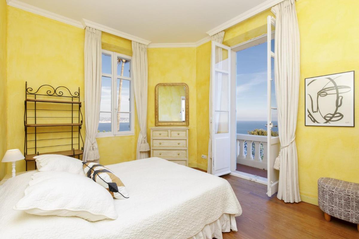 Magnificent villa with sea view in Théoule sur mer - by feelluxuryholidays