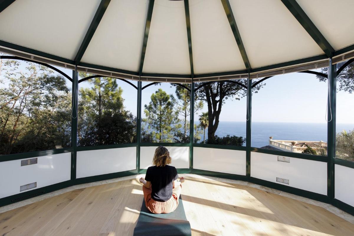 Magnificent villa with sea view in Théoule sur mer - by feelluxuryholidays