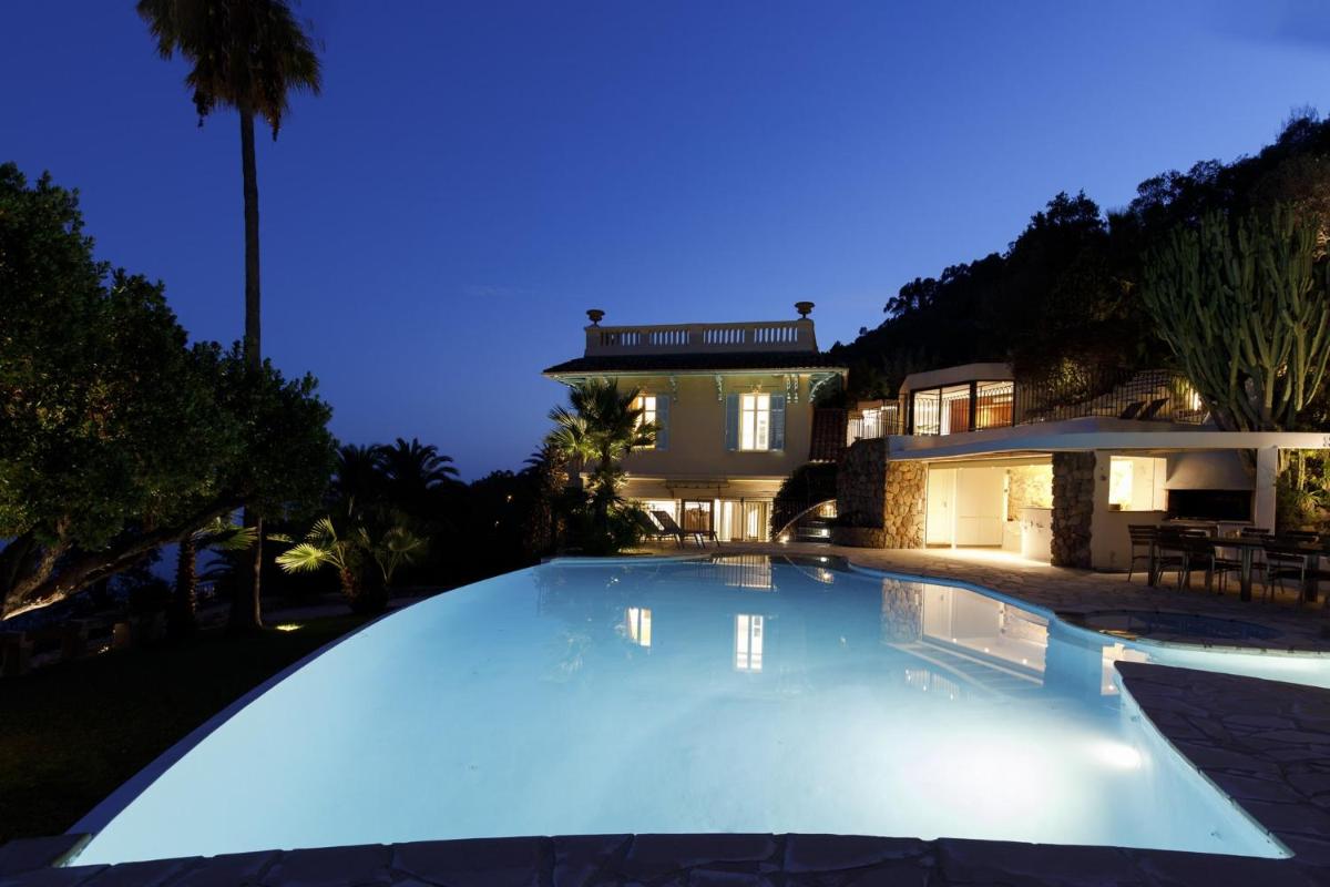 Magnificent villa with sea view in Théoule sur mer - by feelluxuryholidays