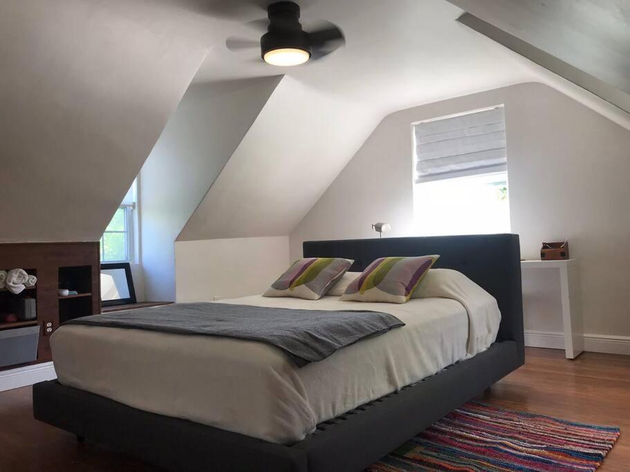 Cozy Chalet near the Design District