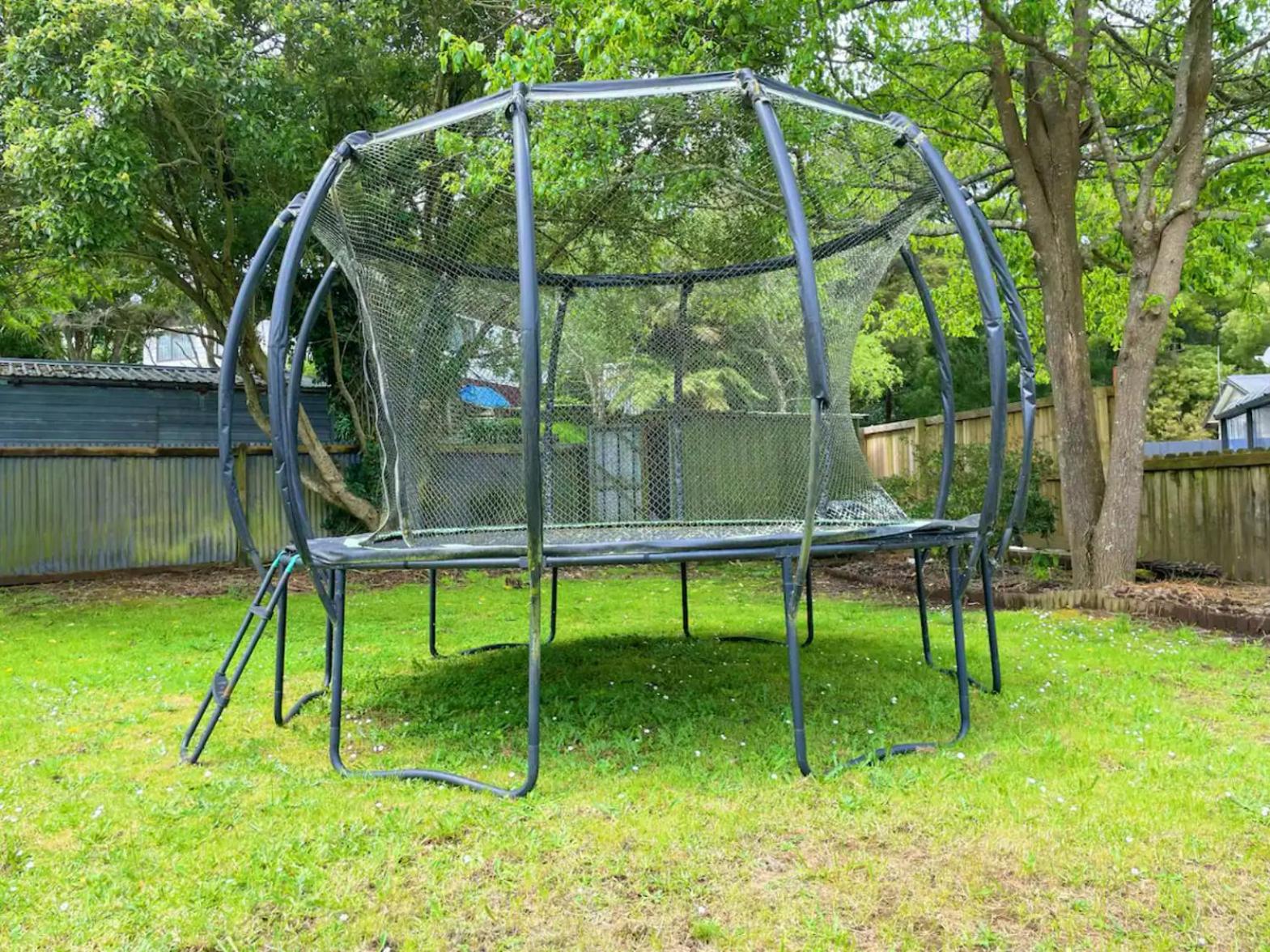 3 bedroom family home Close to the Base view 5