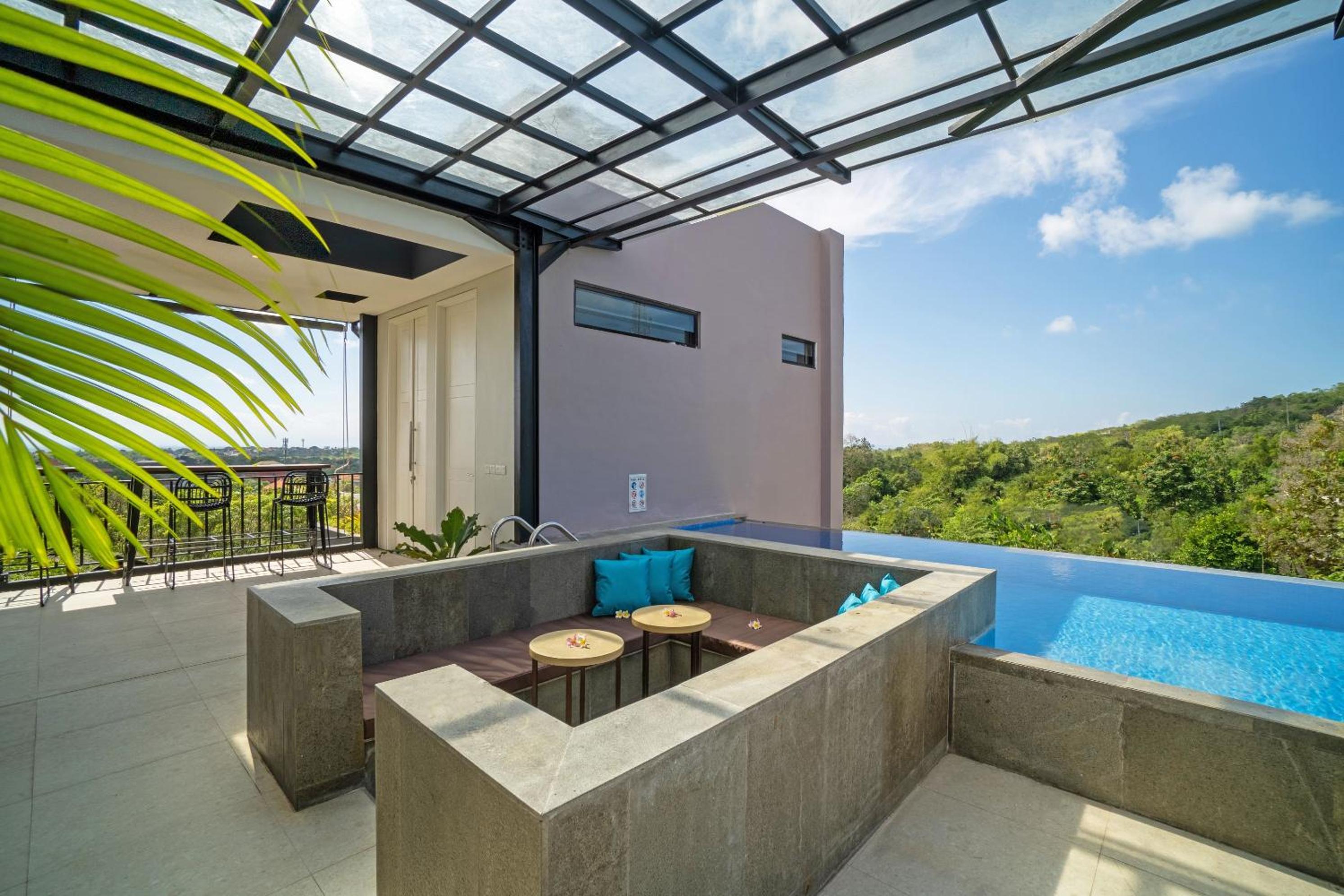Nusa Dua Bay View Villas