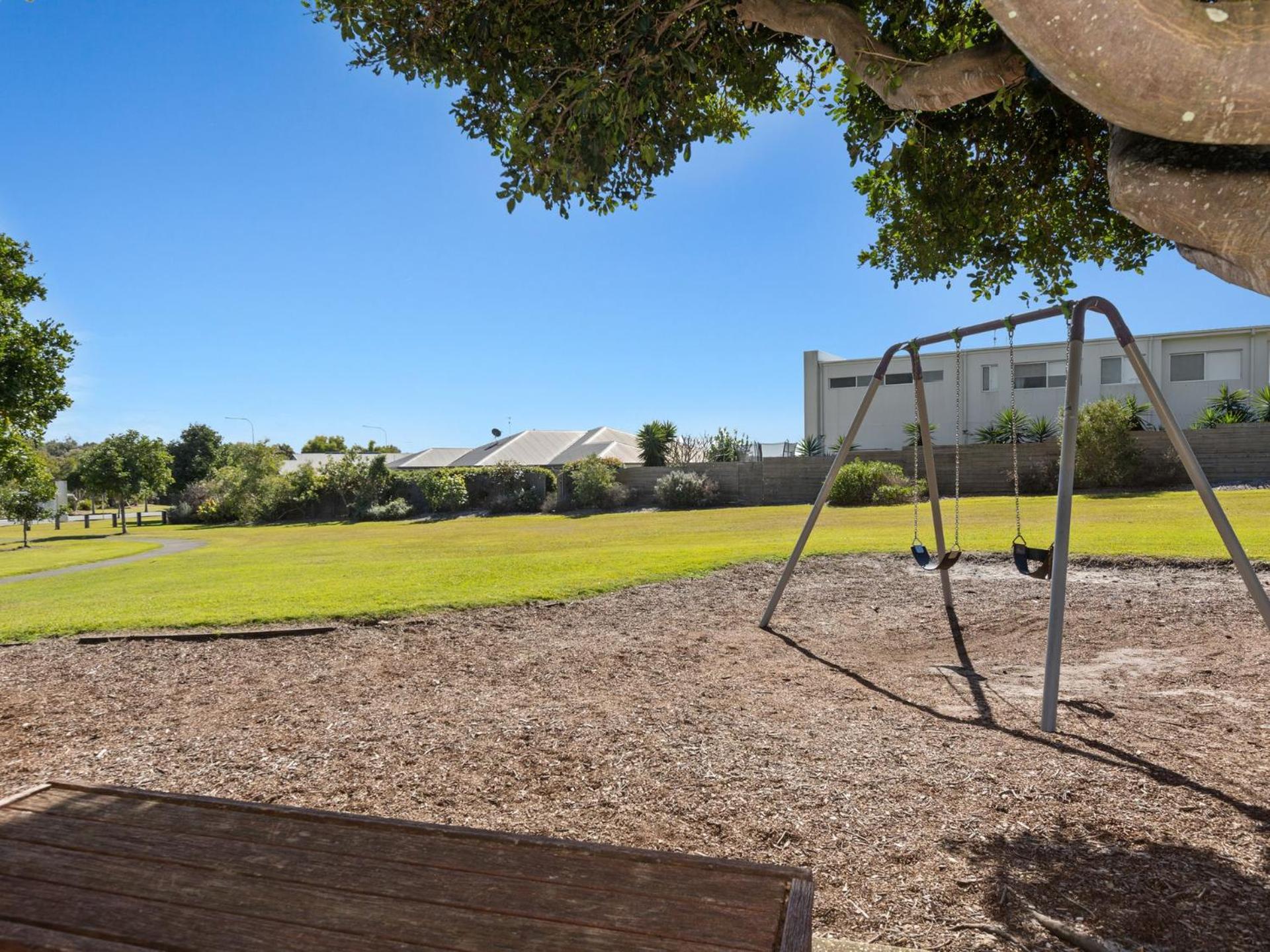 Salty Pause at Bondi House - with Spa and Pet Friendly!